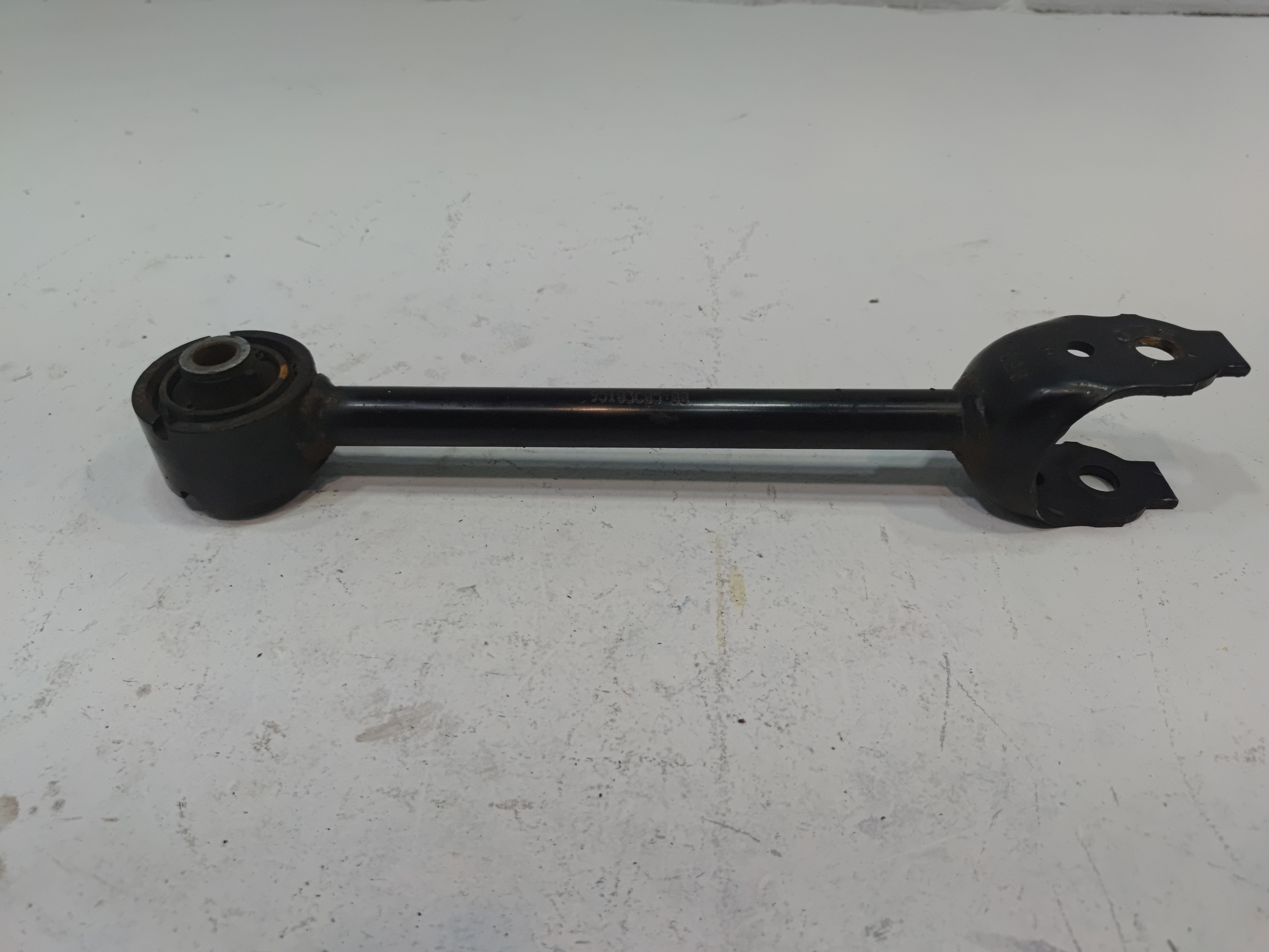 2018-2024 TOYOTA CAMRY REAR RIGHT OR LEFT SIDE SUSPENSION CONTROL LOWER ARM OEM