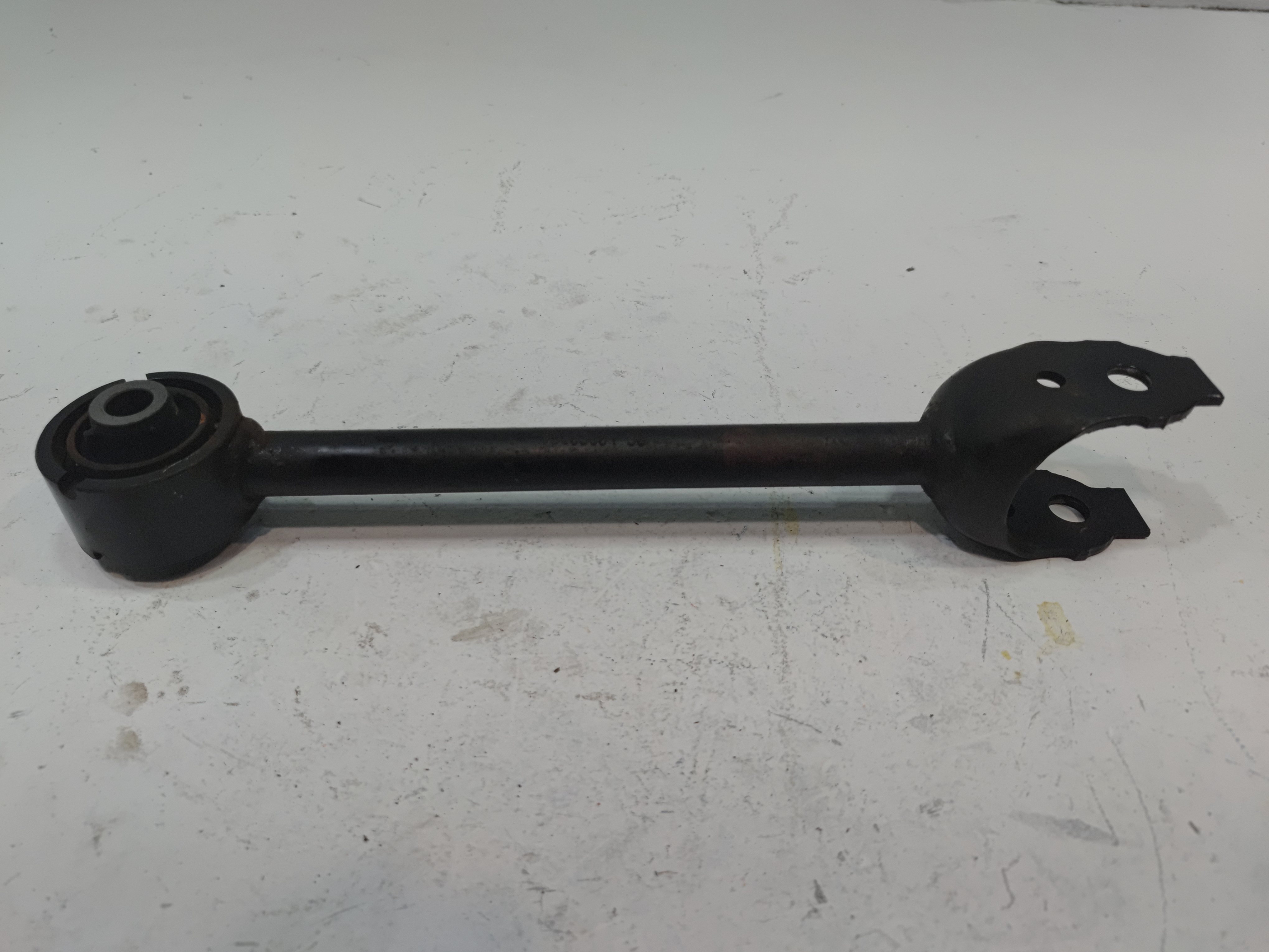 2018-2024 TOYOTA CAMRY REAR LEFT OR RIGHT SIDE SUSPENSION CONTROL LOWER ARM OEM