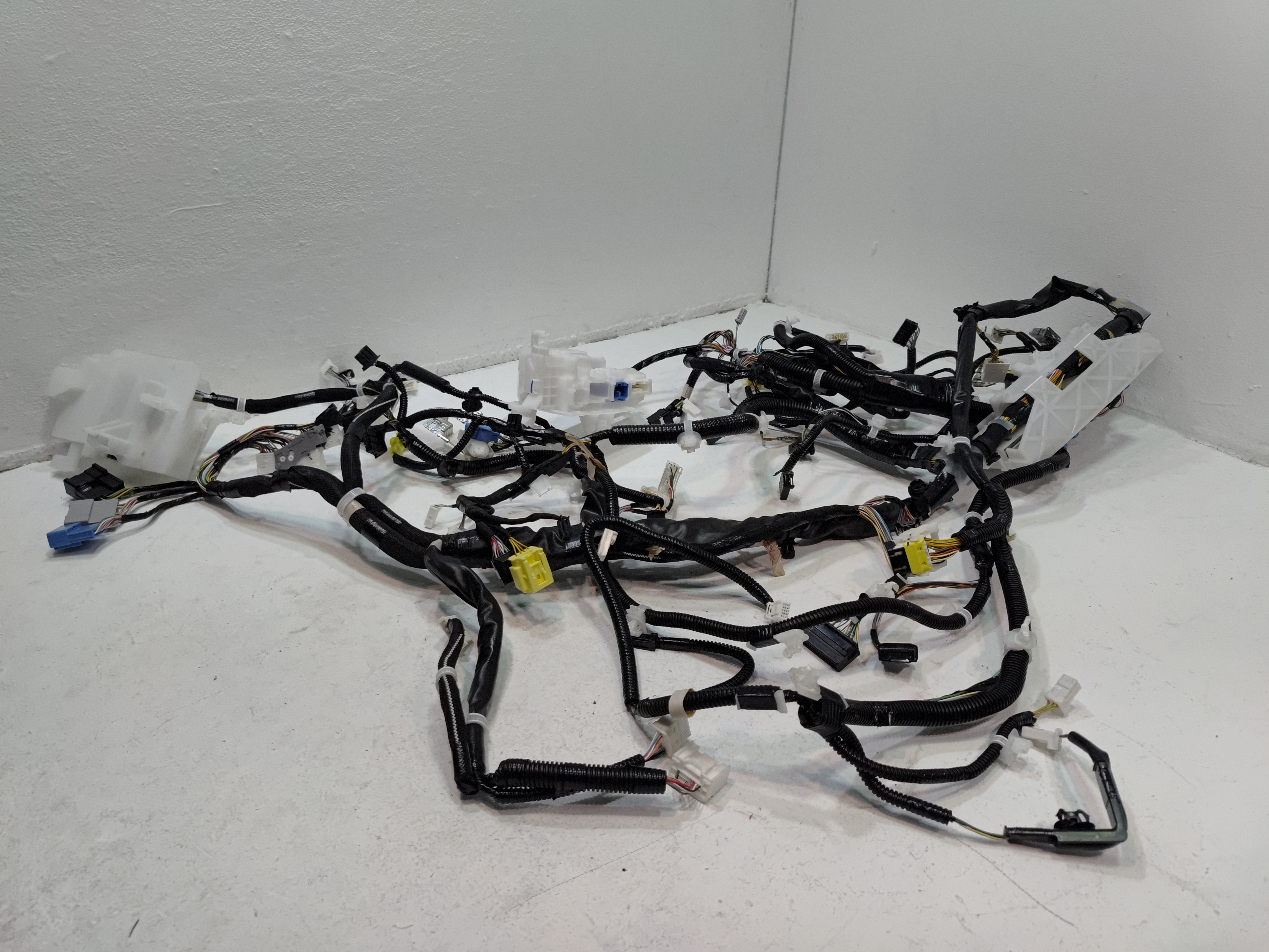 2021-2023 TOYOTA CAMRY SE FRONT DASH INSTRUMENT PANEL WIRE WIRING HARNESS OEM