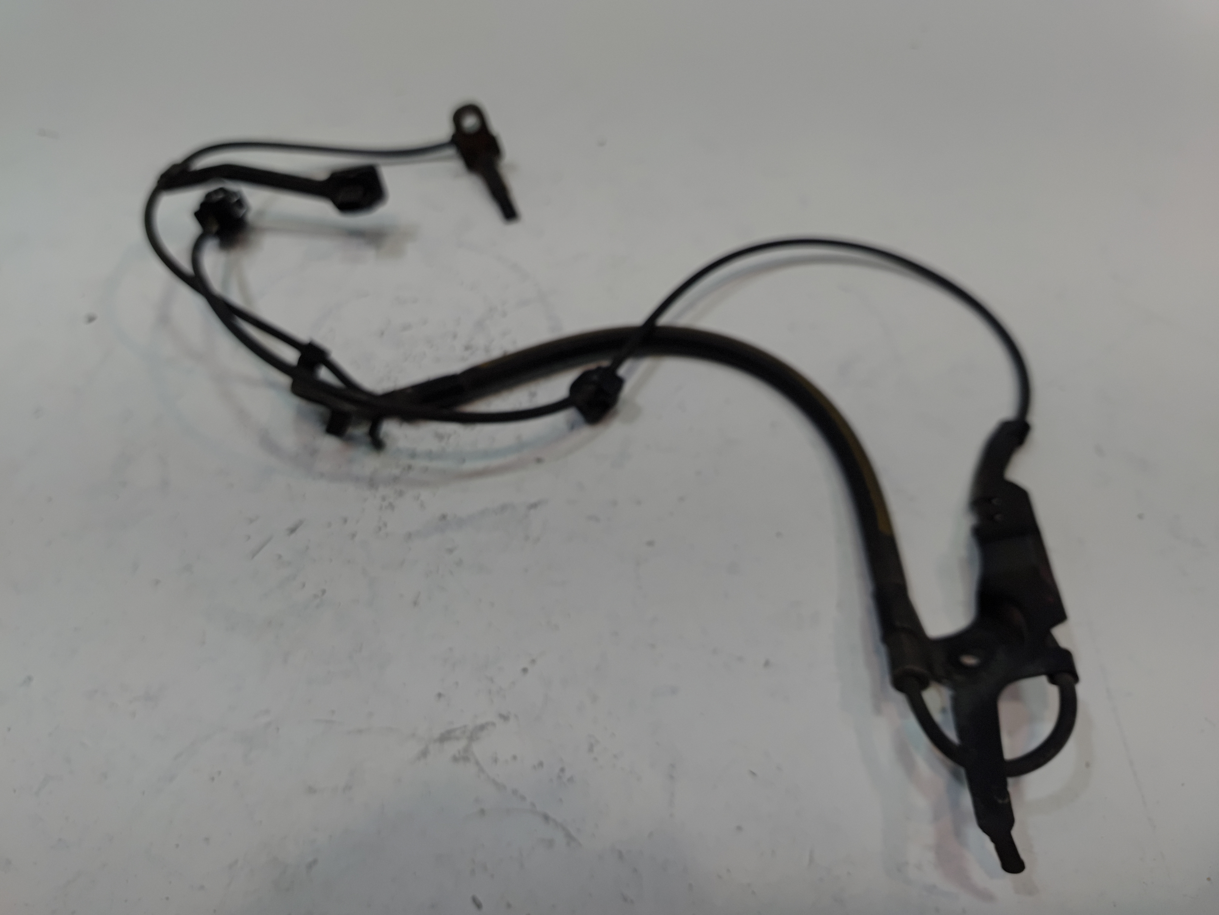 2018-2024 TOYOTA CAMRY FRONT RIGHT PASSENGER SIDE WHEEL SPEED ABS SENSOR OEM