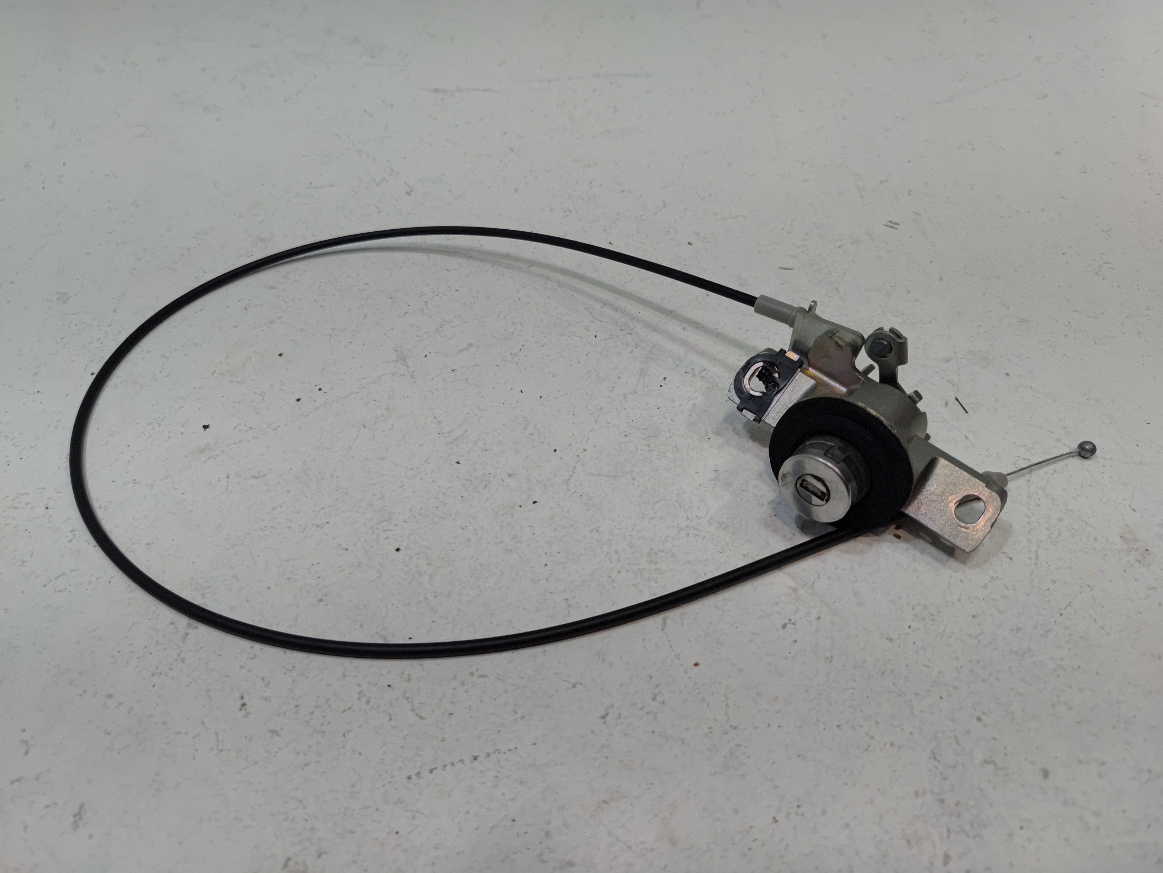 2018-24 TOYOTA CAMRY AVALON REAR TRUNK DECK LID LATCH LOCK CYLINDER & CABLE OEM