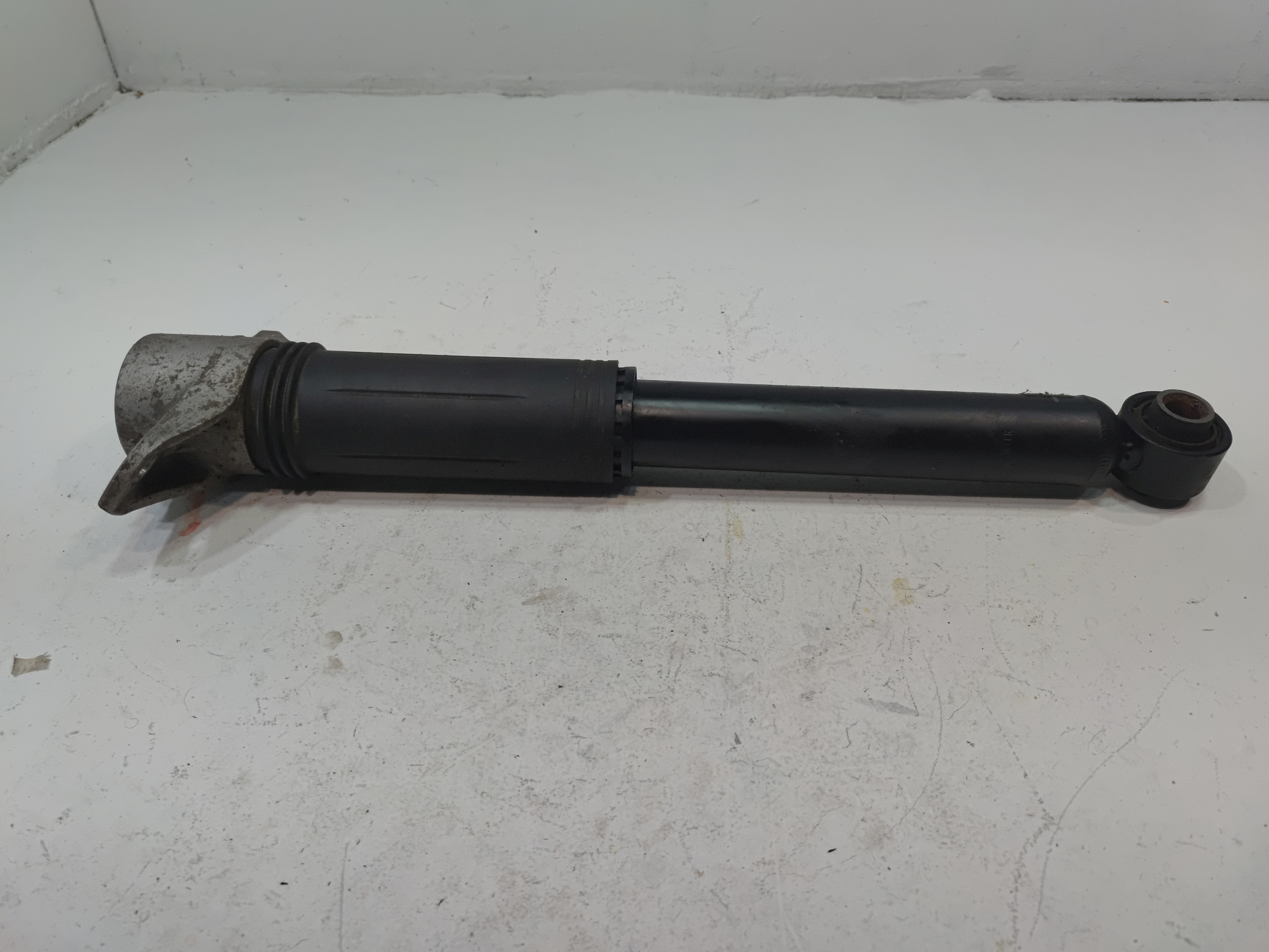2018-2024 TOYOTA CAMRY REAR LEFT OR RIGHT SIDE SHOCK STRUT ABSORBER OEM