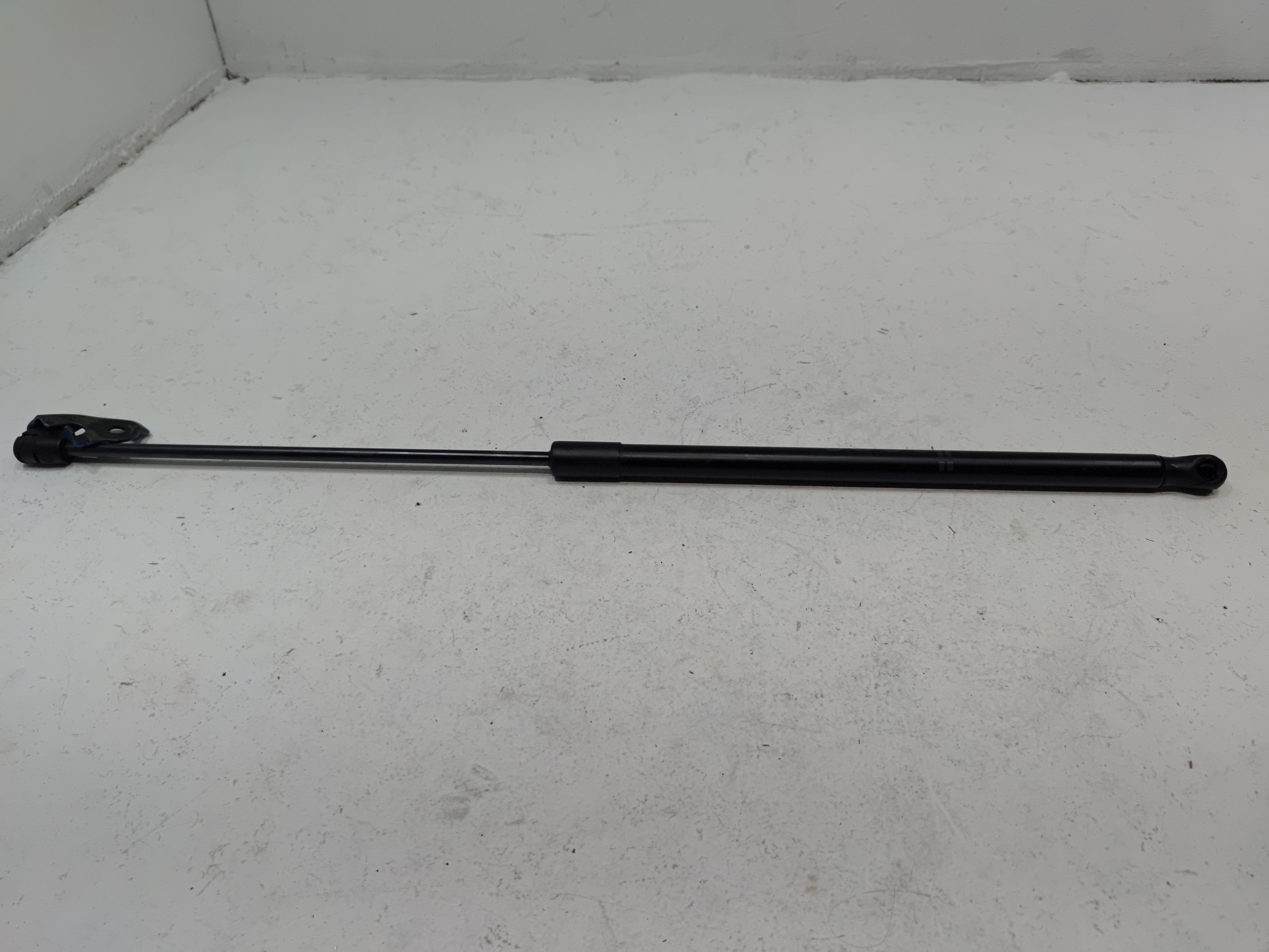 TOYOTA CAMRY FRONT DRIVER SIDE HOOD SHOCK LIFT CYLINDER SUPPORT 2018 - 2020 OEM