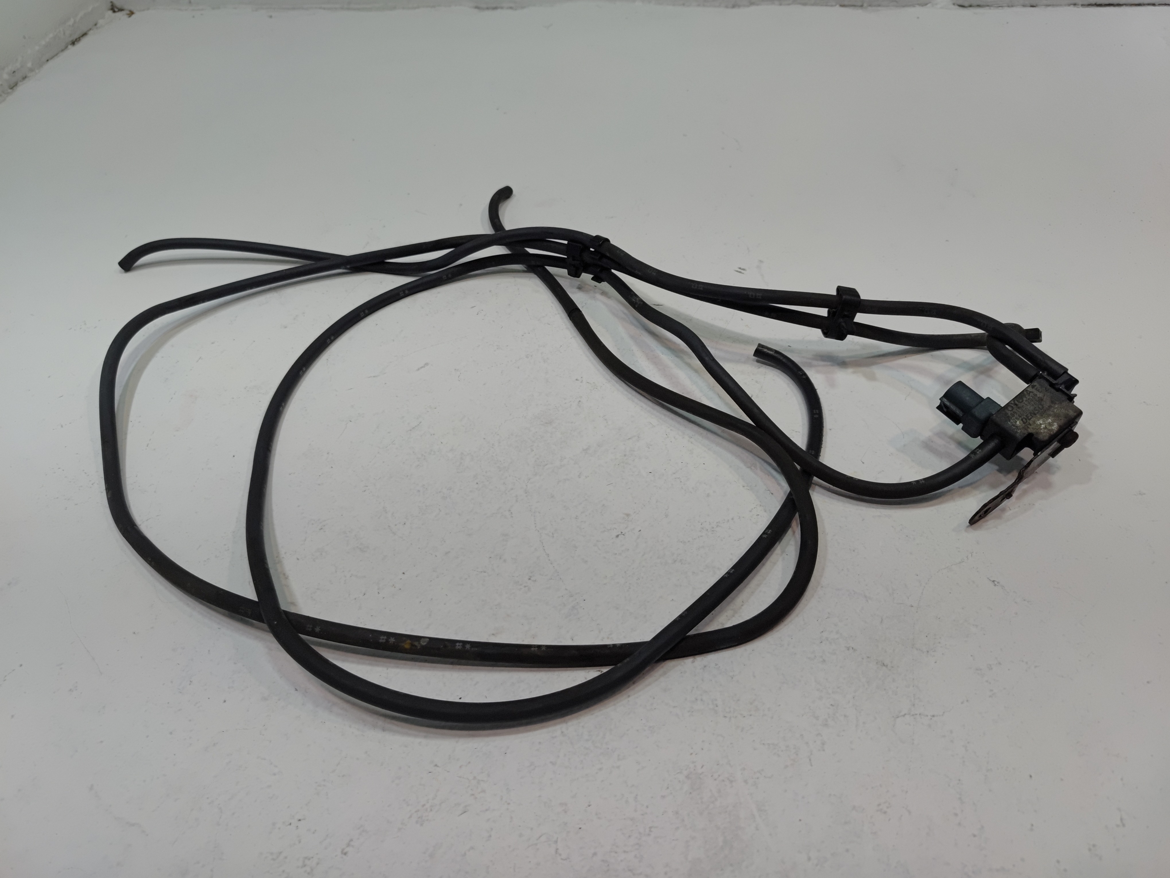 2018-2024 TOYOTA CAMRY 2.5L ENGINE MOTOR VACUUM VALVE SWITCH W/ HOSE OEM