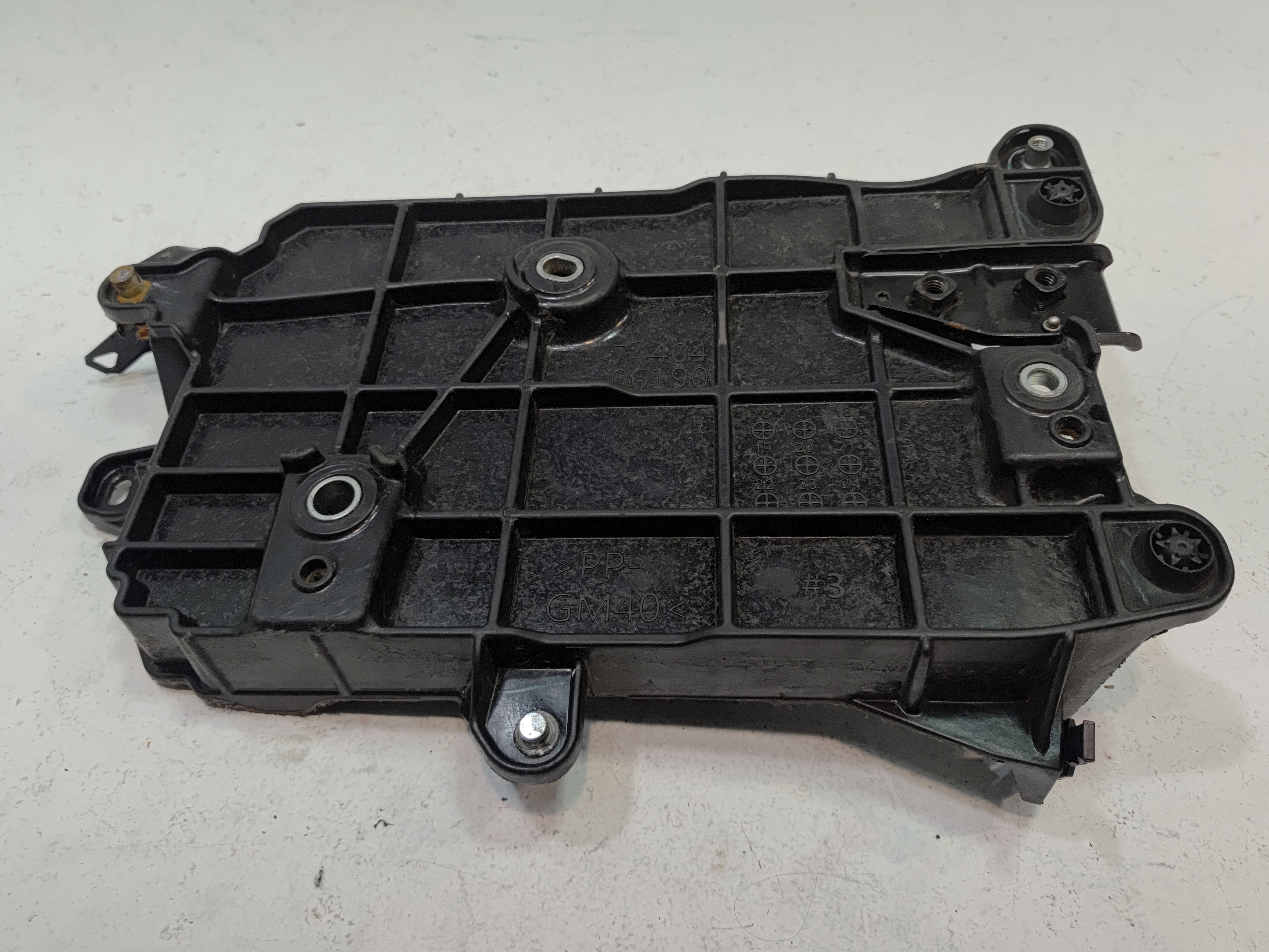 2018-2024 TOYOTA CAMRY BATTERY TRAY LOWER BRACKET MOUNT OEM