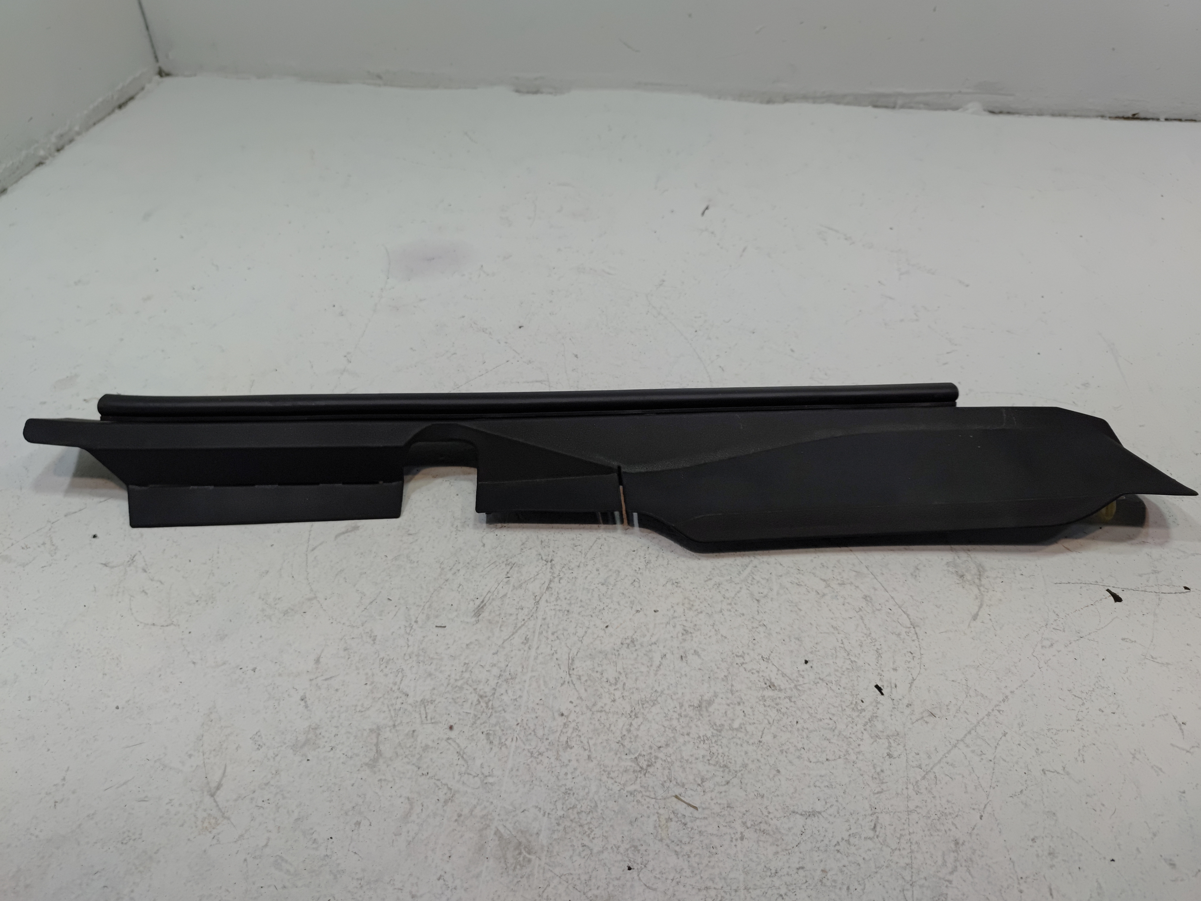 2018-2024 TOYOTA CAMRY FRONT LEFT DRIVER FENDER PROTECTOR LEDGE COVER PANEL OEM