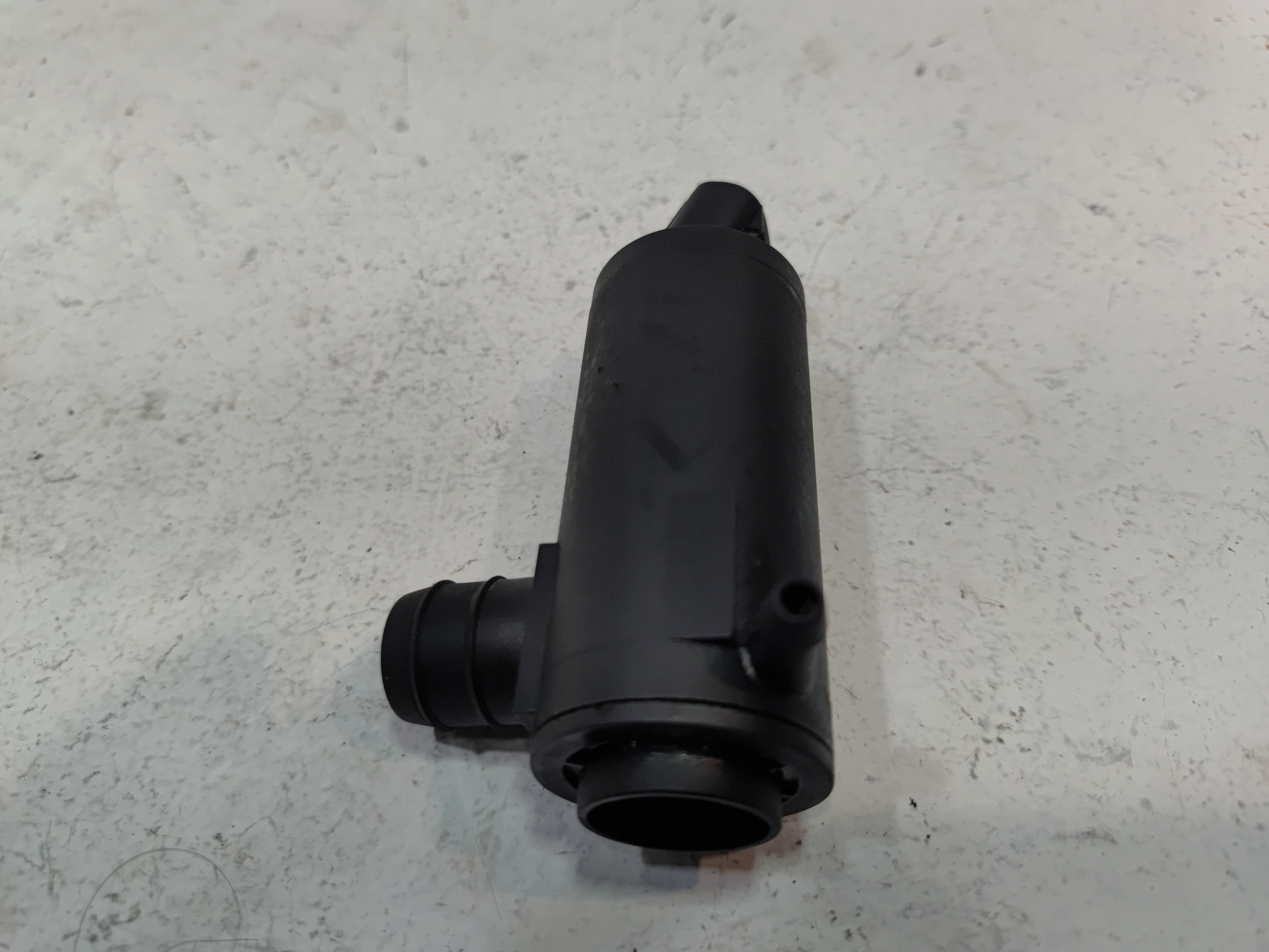 2018-2025 TOYOTA CAMRY WINDSHIELD WASHER MOTOR PUMP OEM