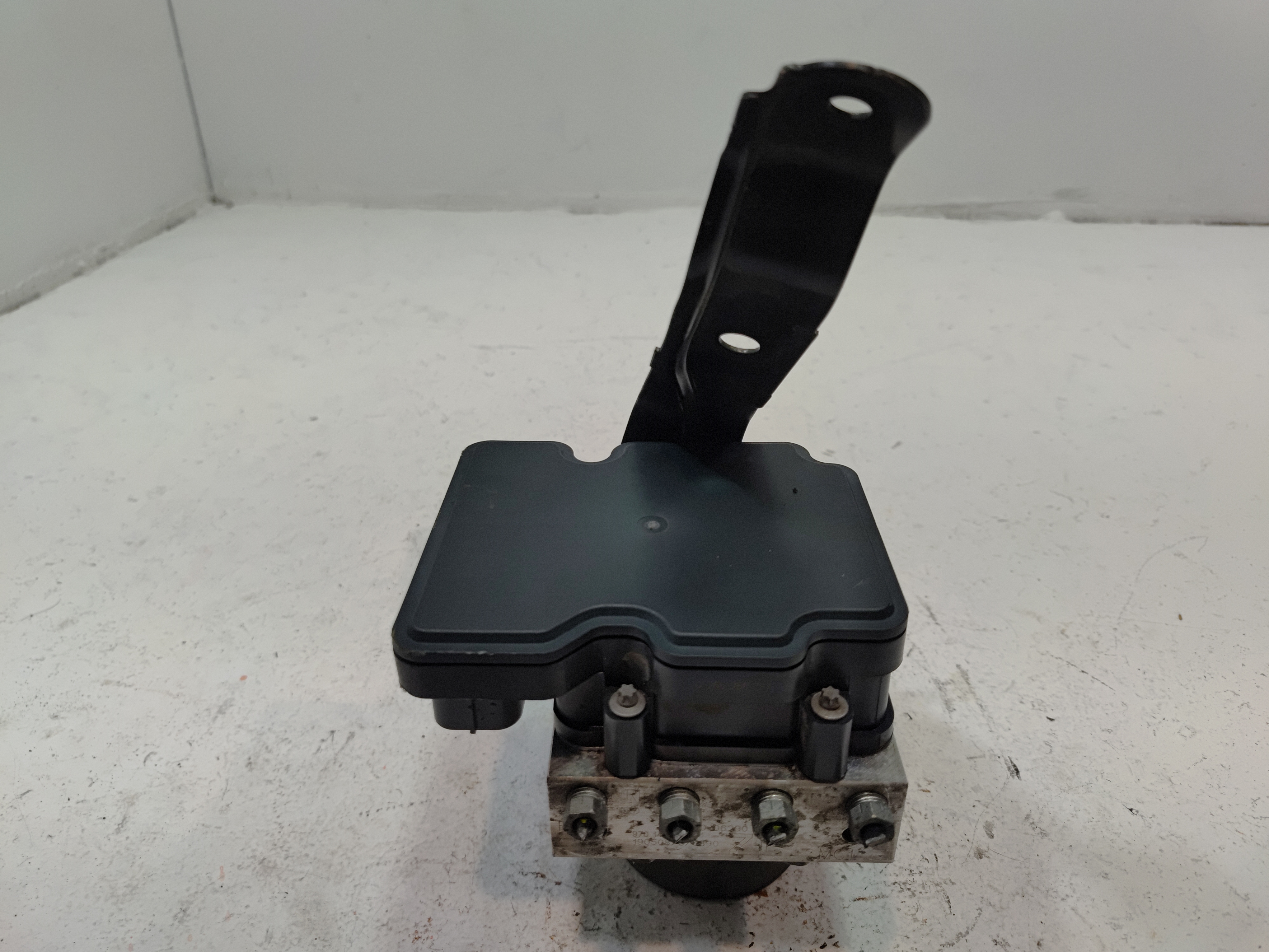 2018-2020 TOYOTA CAMRY 2.5L ABS PUMP ANTI LOCK BRAKE CONTROL UNIT OEM