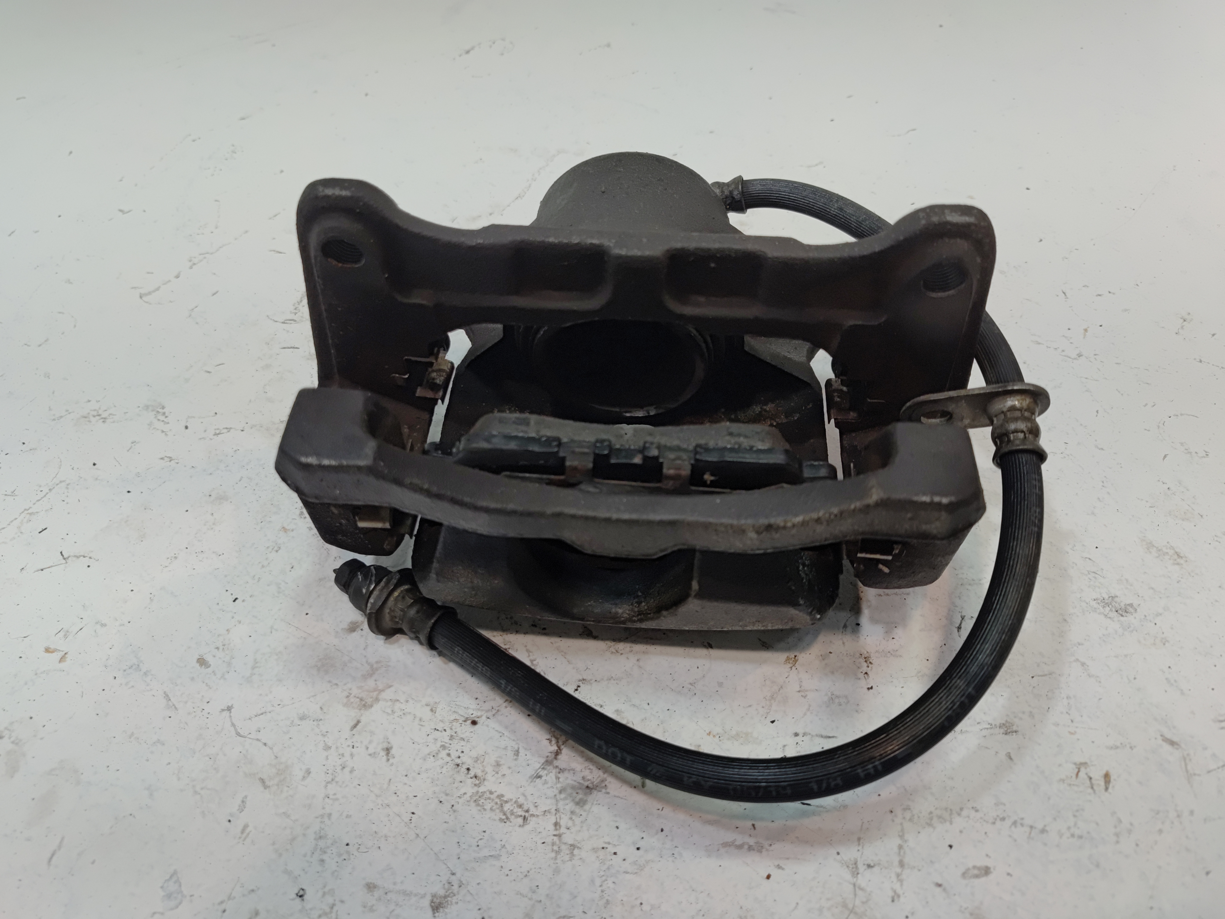 2018-2024 TOYOTA CAMRY FRONT RIGHT PASSENGER SIDE BRAKE CALIPER OEM
