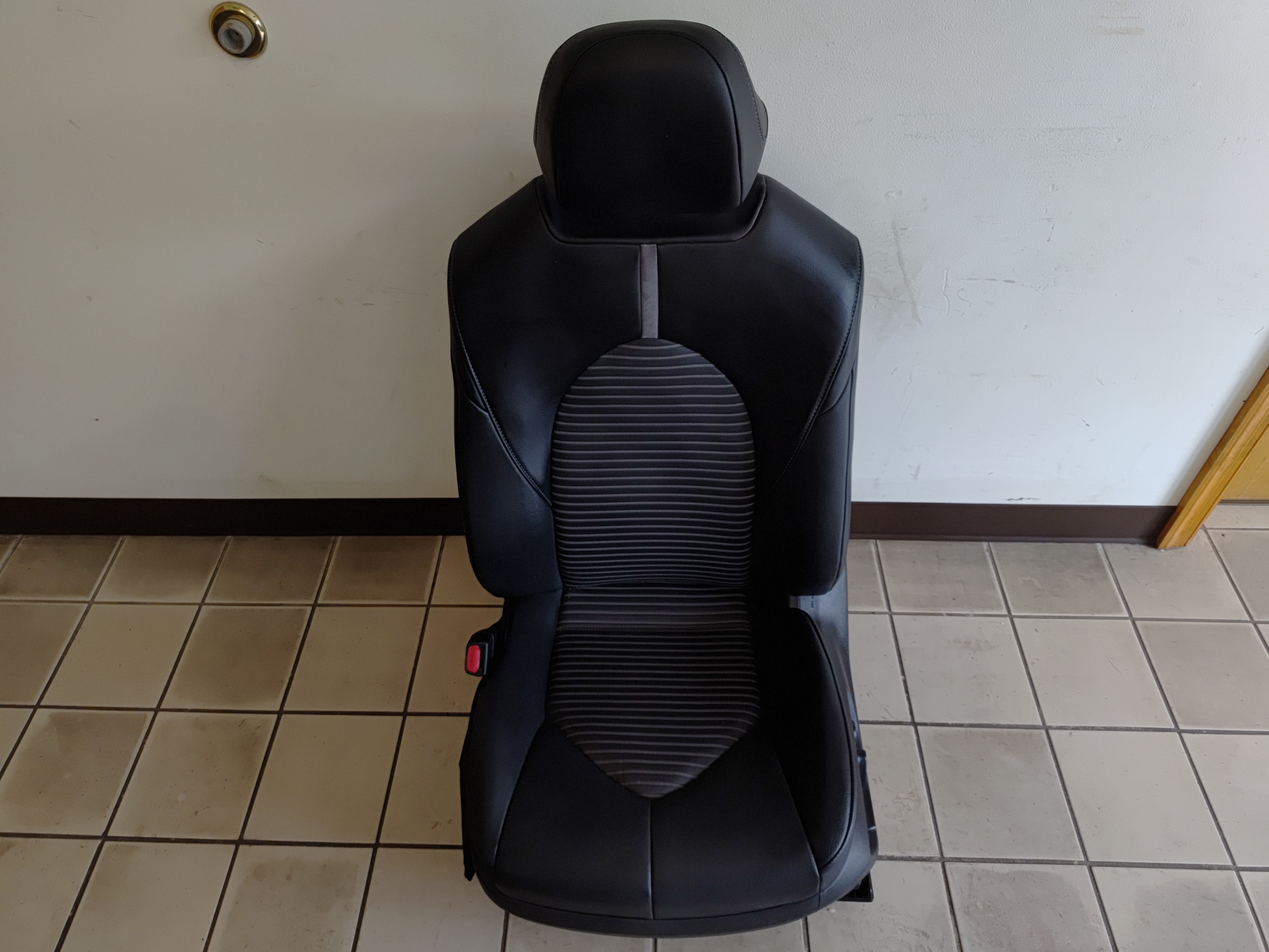 2021 Toyota Camry Front Left Driver Side Seat Assembly OEM