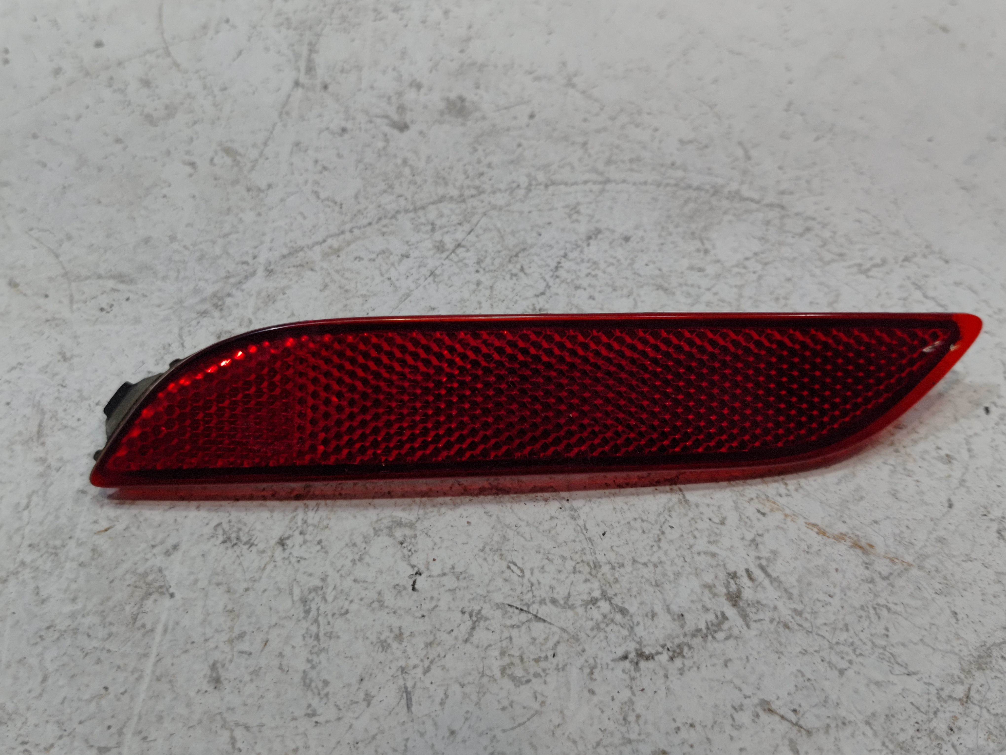 2018-2025 TOYOTA CAMRY REAR DRIVER SIDE BUMPER REFLECTOR MARKER LIGHT LAMP OEM