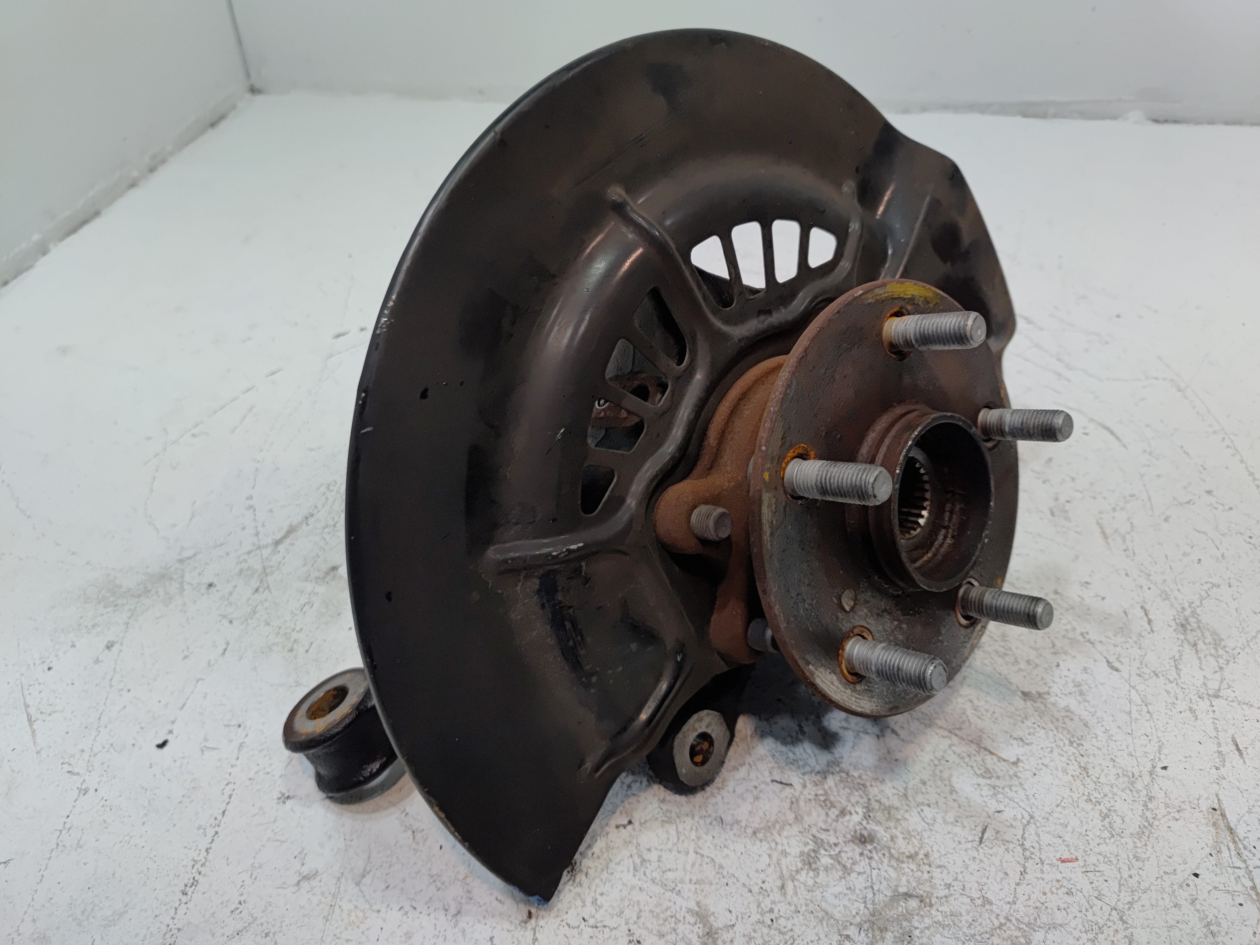 2018-2024 Toyota Camry Front Left Driver Side Spindle Knuckle Hub OEM