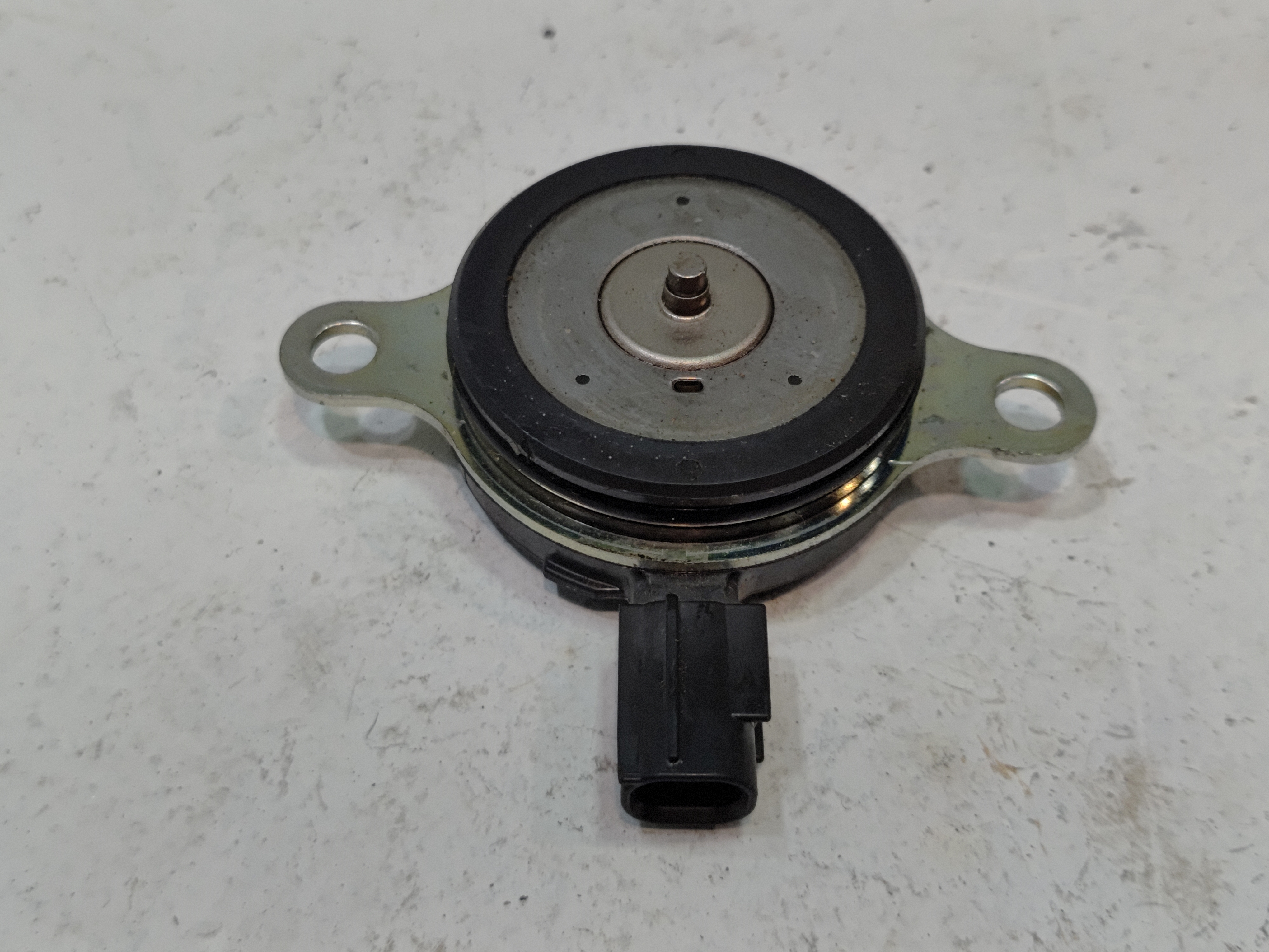 2018-2022 TOYOTA CAMRY 2.5L ENGINE TIMING VARIABLE CONTROL VALVE SOLENOID OEM