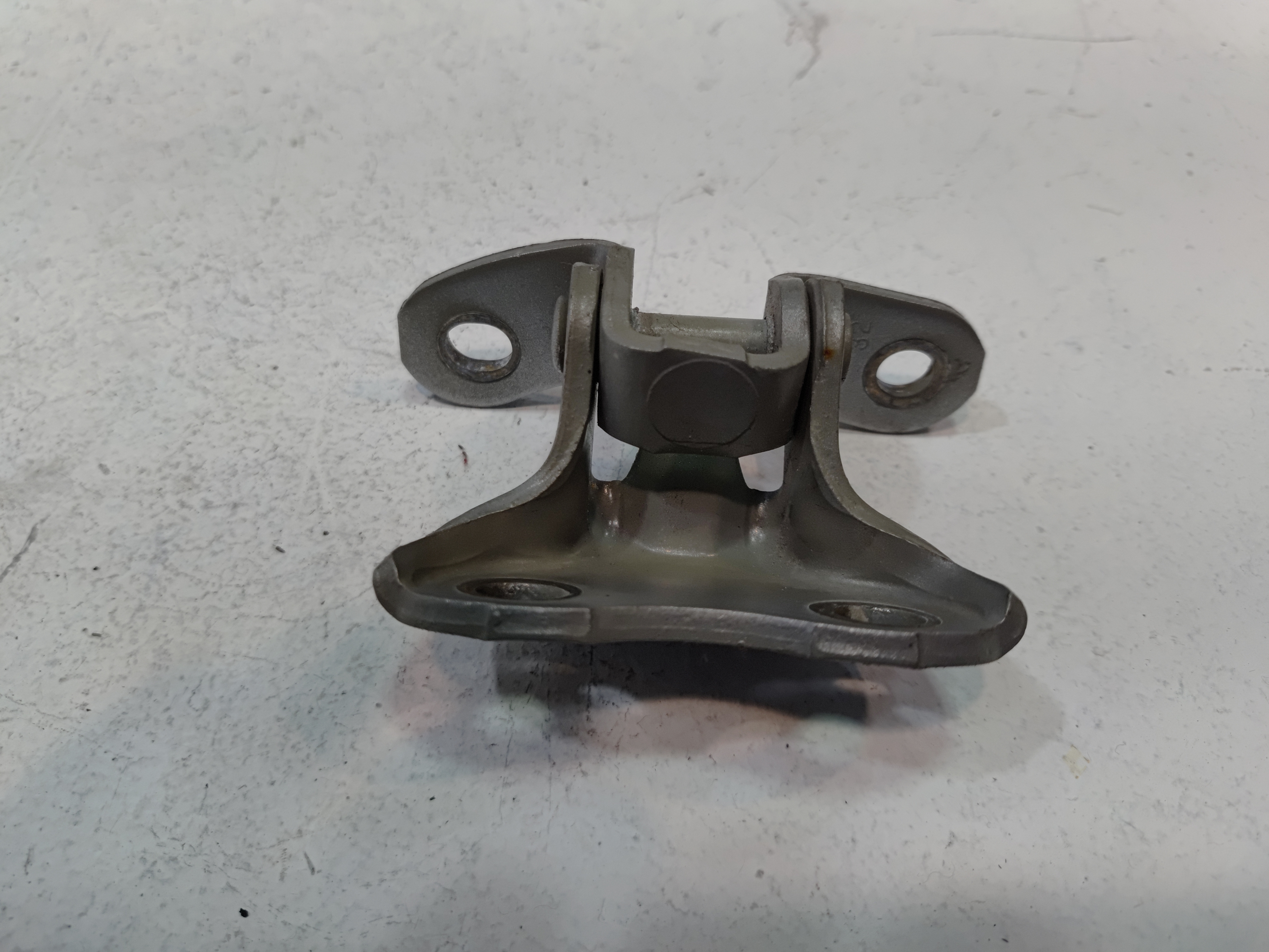 2012-2025 Toyota Camry Front Left Driver Side Door Lower Hinge *1J9* OEM Silver