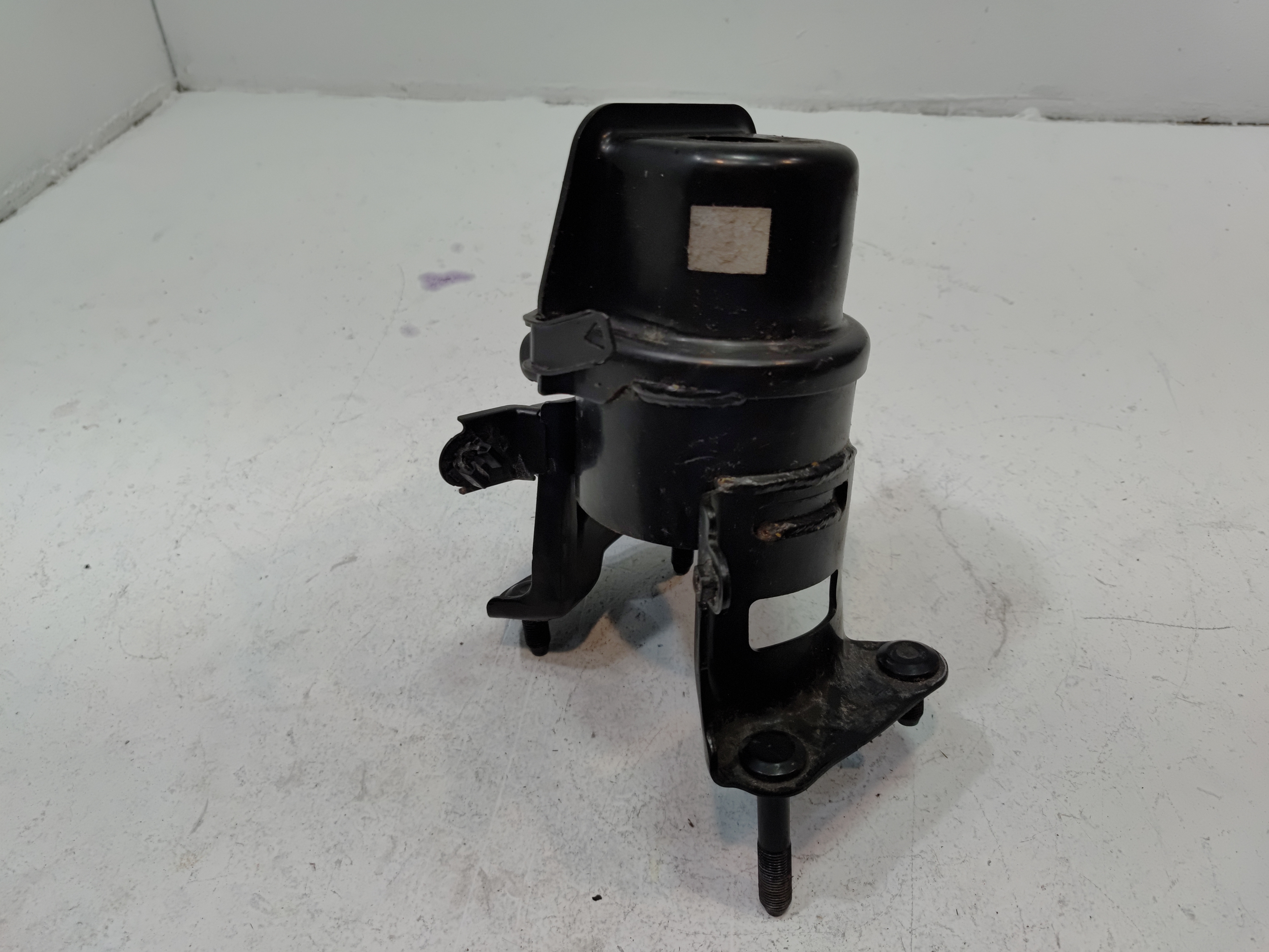 2018-2024 Toyota Camry 2.5L Engine Rear Rearward Support Mount Insulator OEM