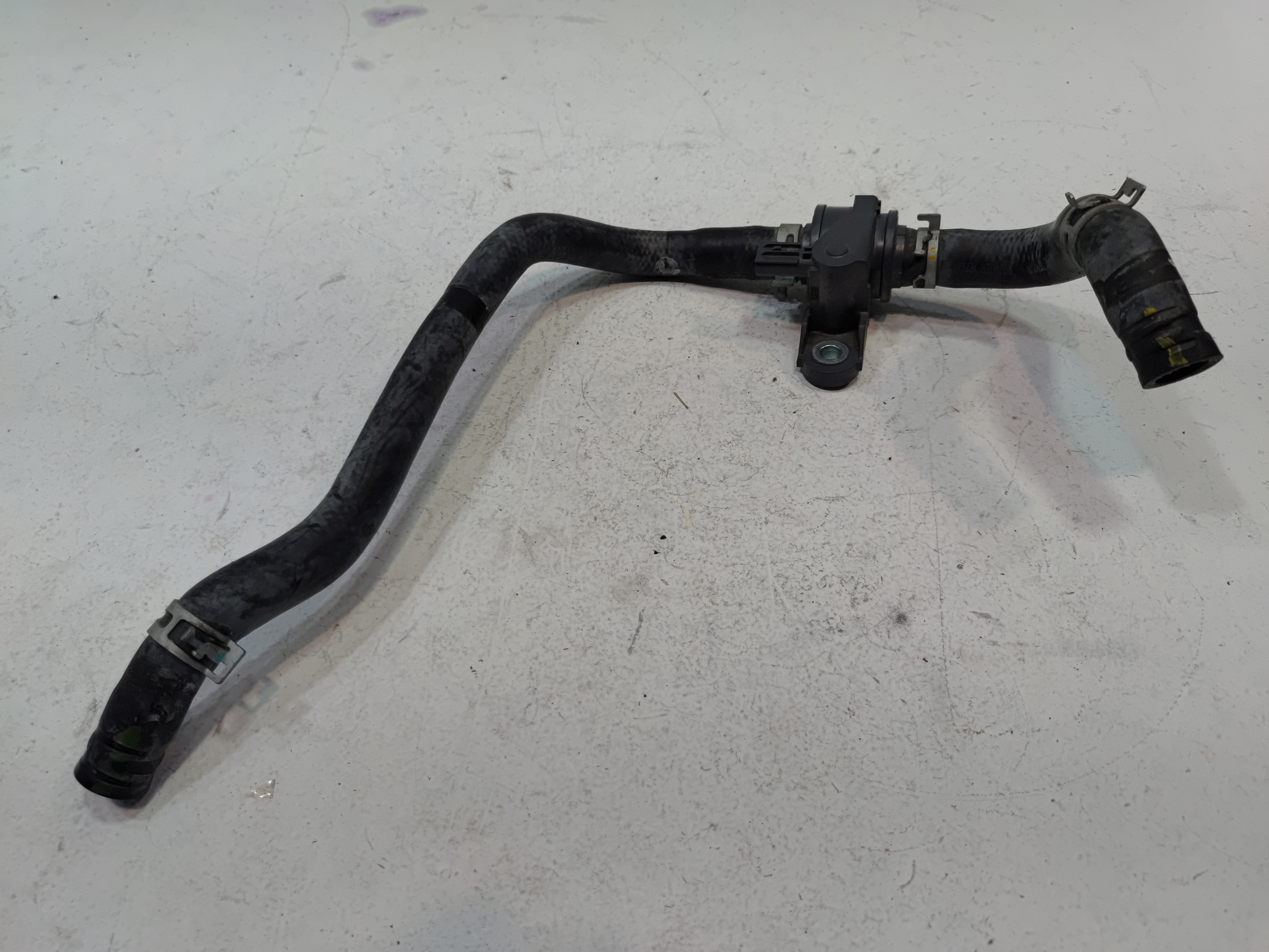 2018-2024 TOYOTA CAMRY 2.5L ENGINE COOLANT WATER BY PASS HOSE TUBE OEM