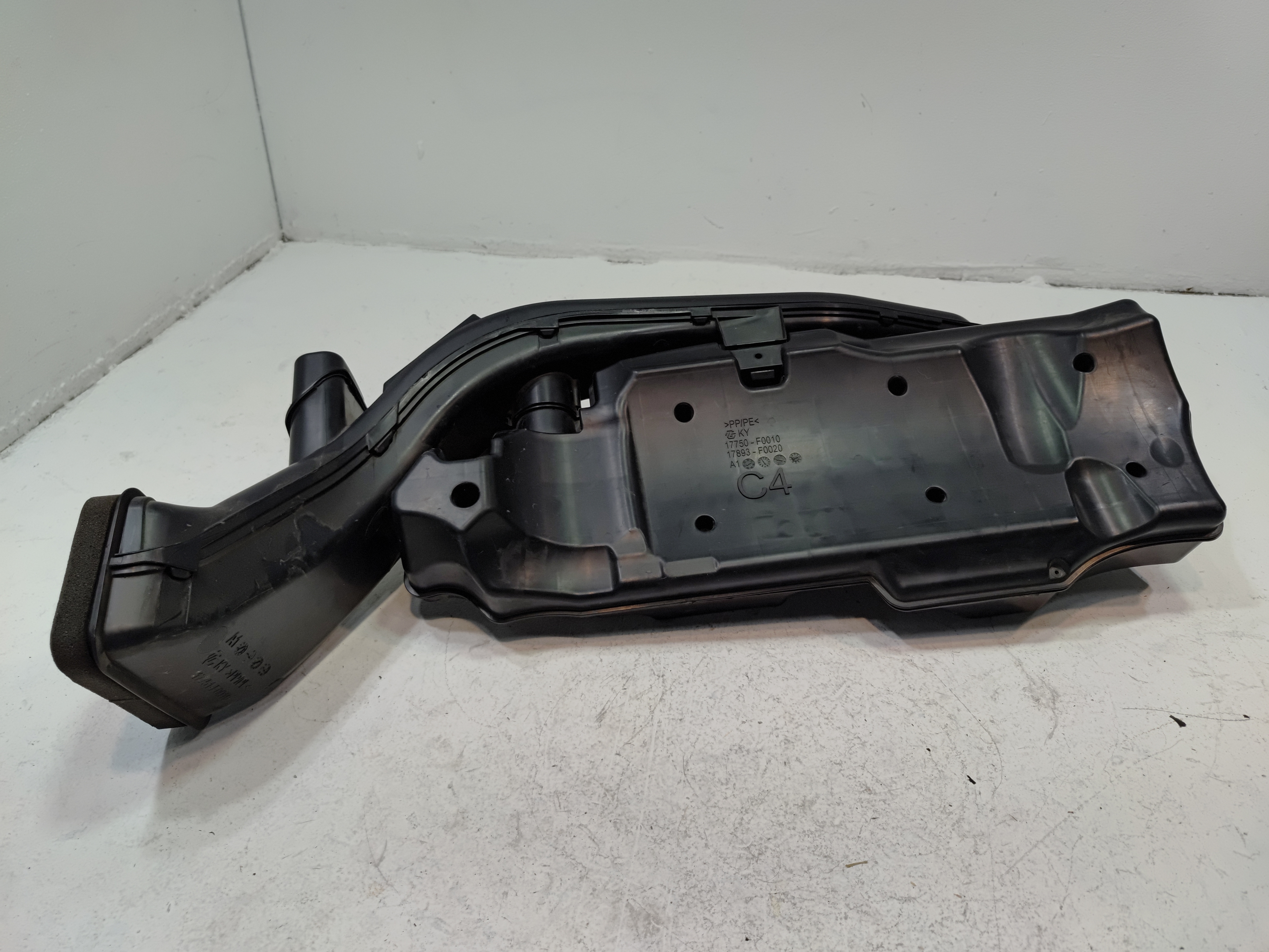 2018-2024 Toyota Camry Engine Air Cleaner Intake Hose OEM