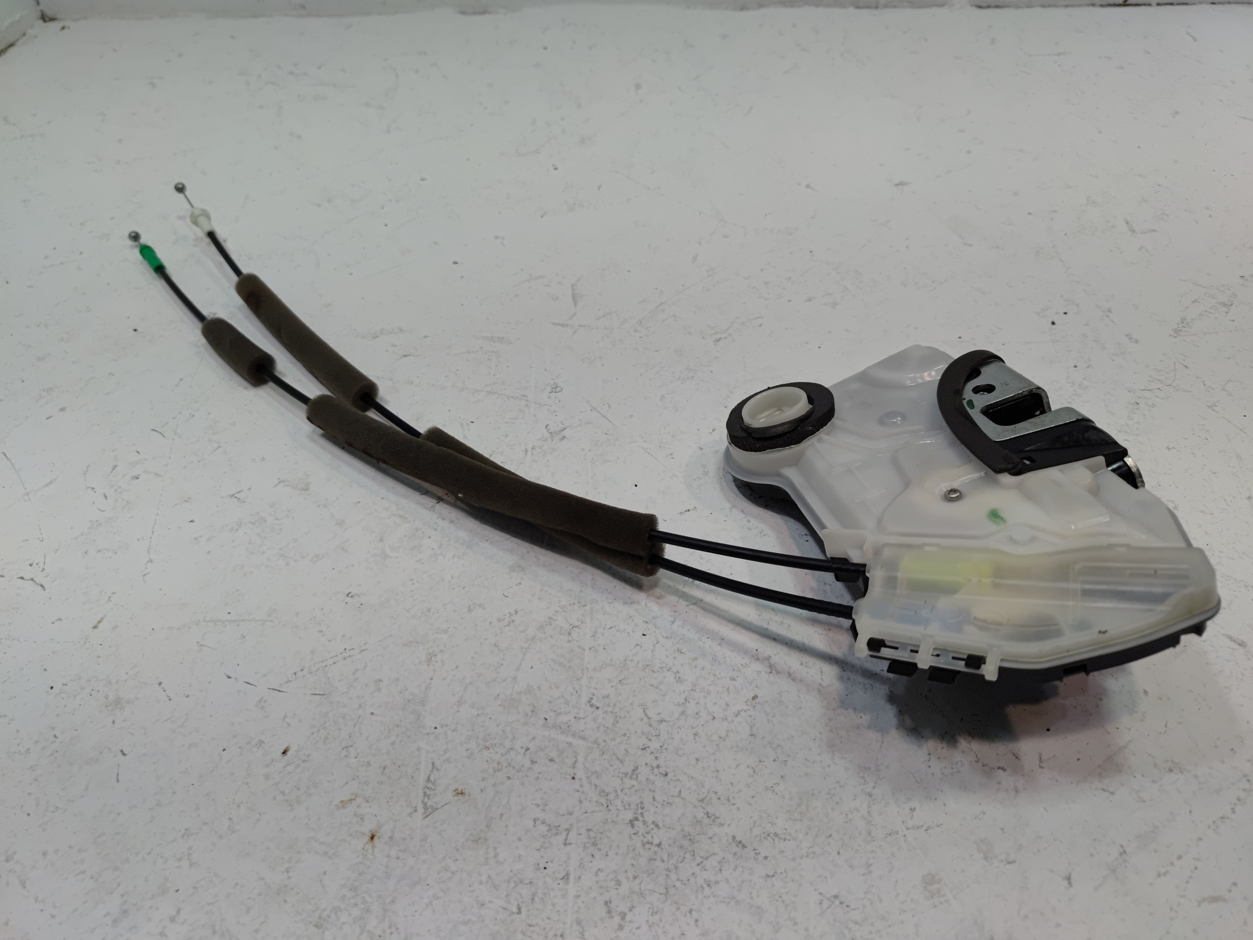 2018-2024 TOYOTA CAMRY FRONT RIGHT PASSENGER SIDE DOOR LOCK LATCH ACTUATOR OEM