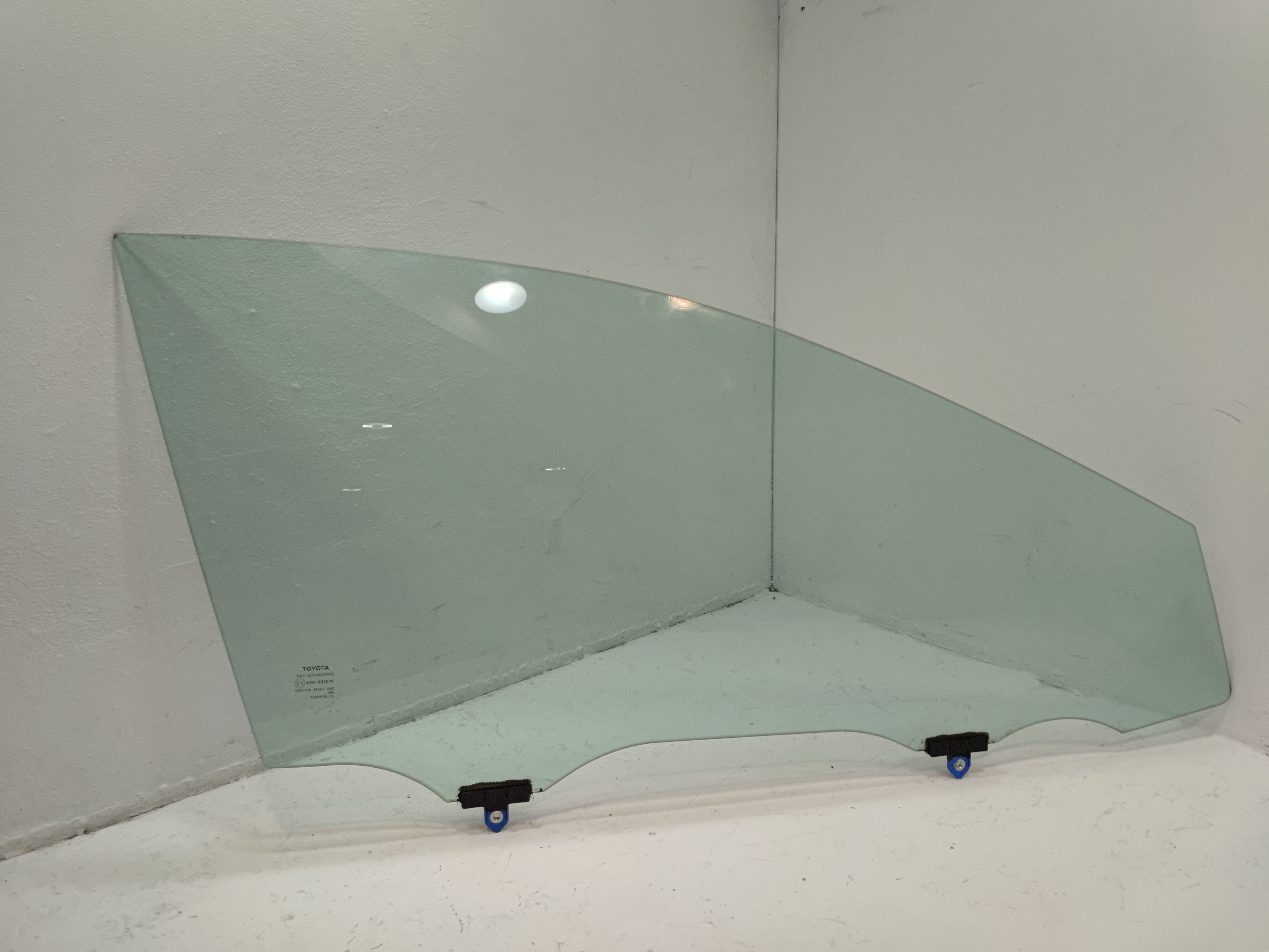 2018-2025 TOYOTA CAMRY FRONT RIGHT PASSENGER SIDE DOOR WINDOW GLASS OEM