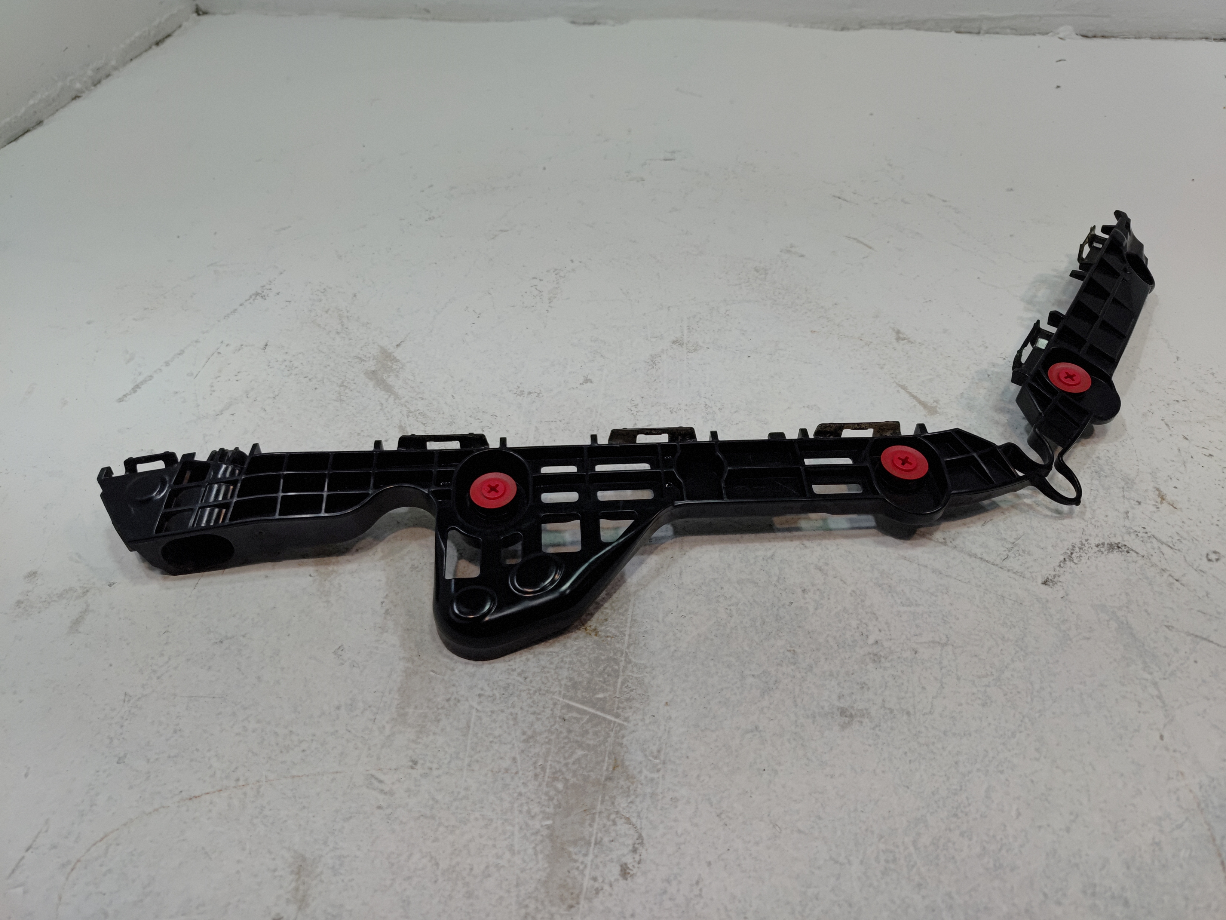 2018-24 Toyota Camry Rear Bumper Driver Side Retainer Support Mount Bracket OEM