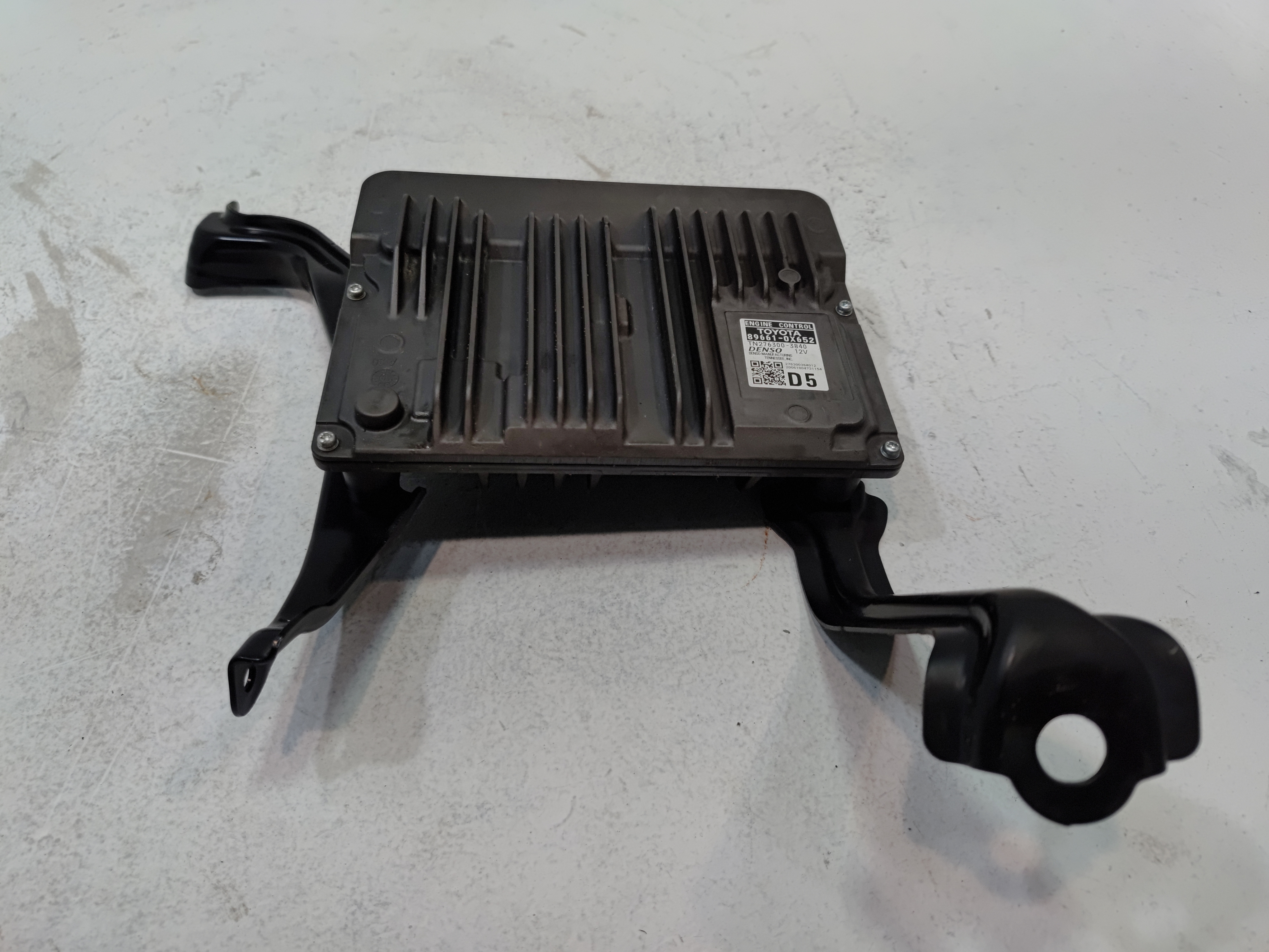 2019-2020 Toyota Camry 2.5L FWD Engine Computer Control Module Unit ECU ECM OEM