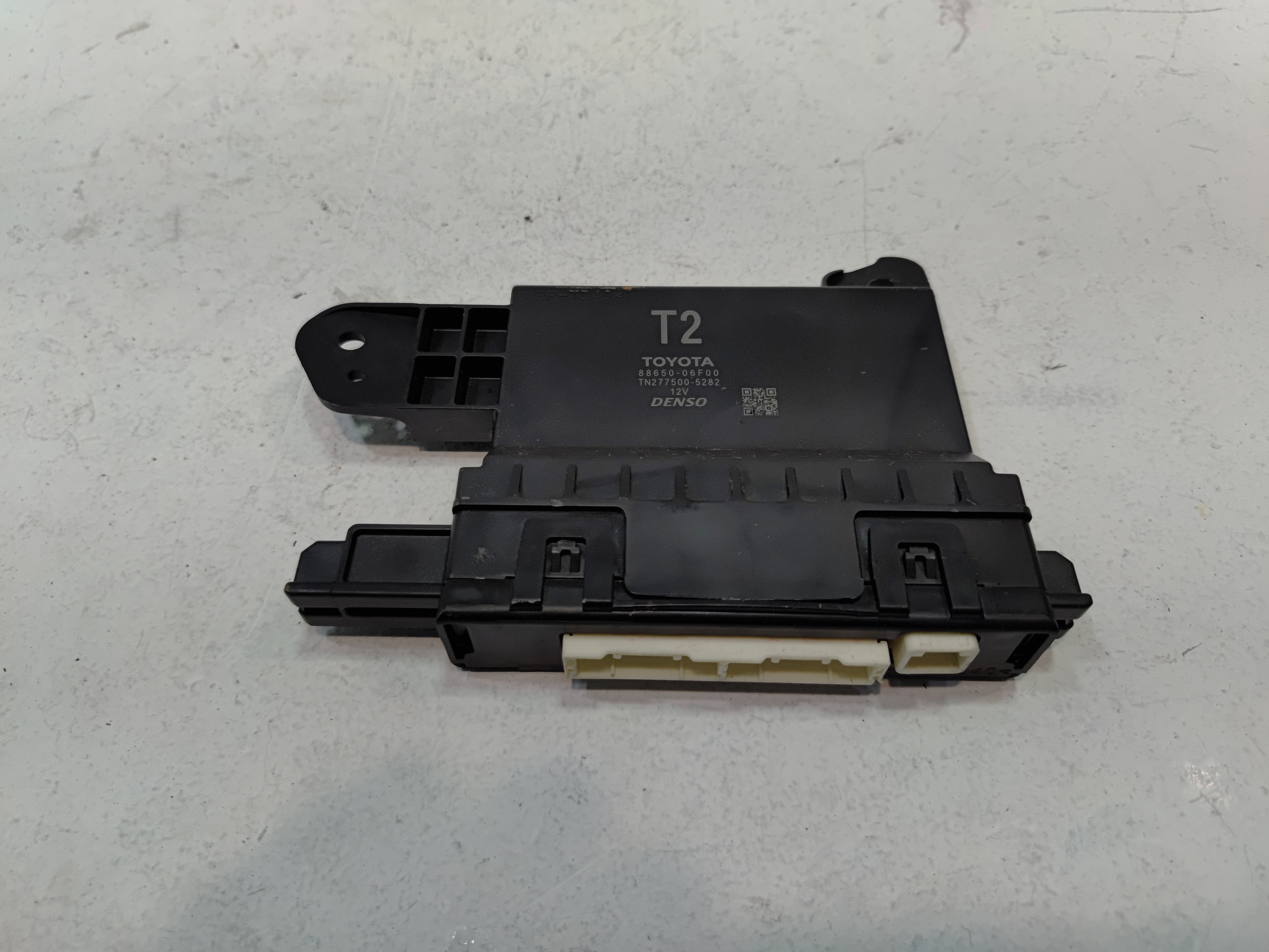 2021 TOYOTA CAMRY SE  HVAC A/C HEATER TEMPERATURE CONTROL MODULE OEM