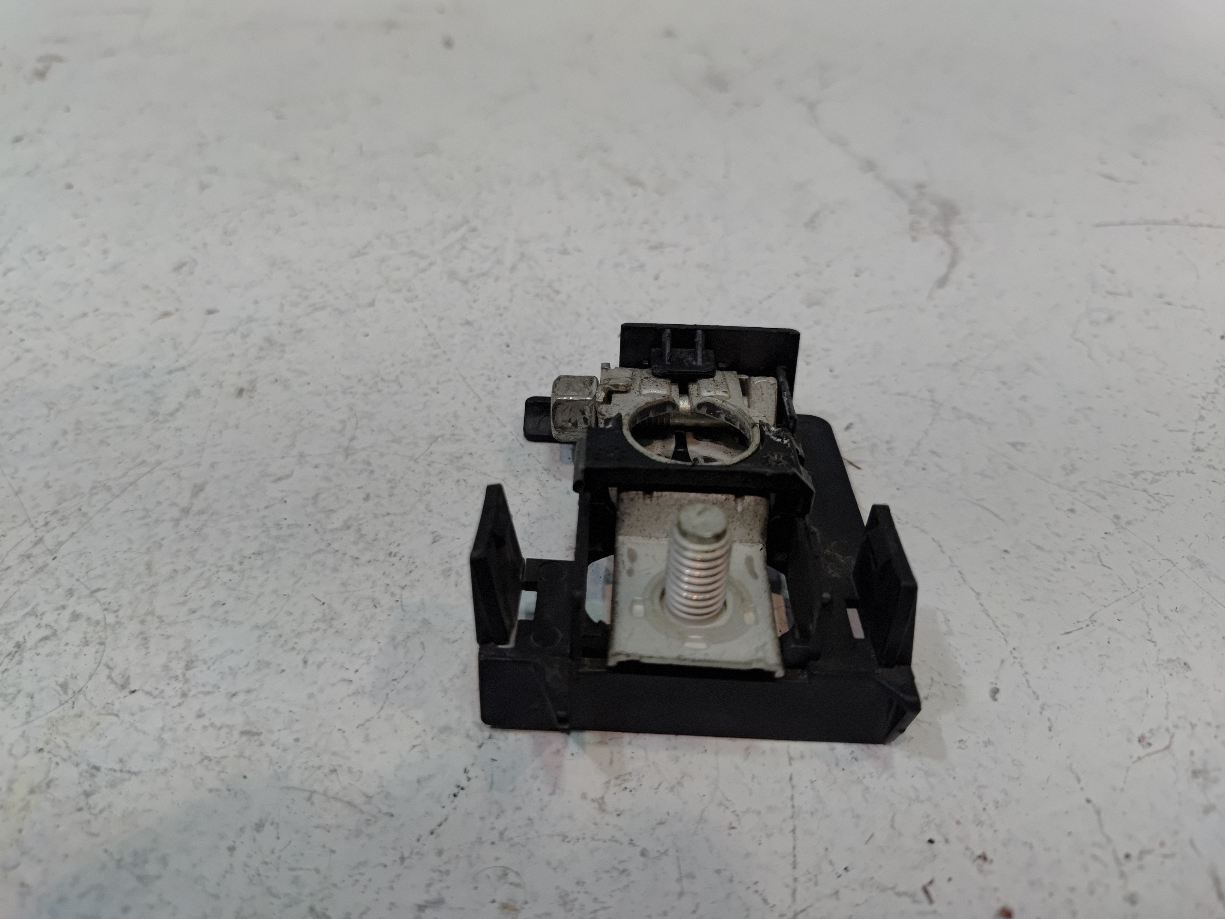 2018-2024 TOYOTA CAMRY BATTERY CABLE TERMINAL POSITIVE TERM HOLDER COVER OEM