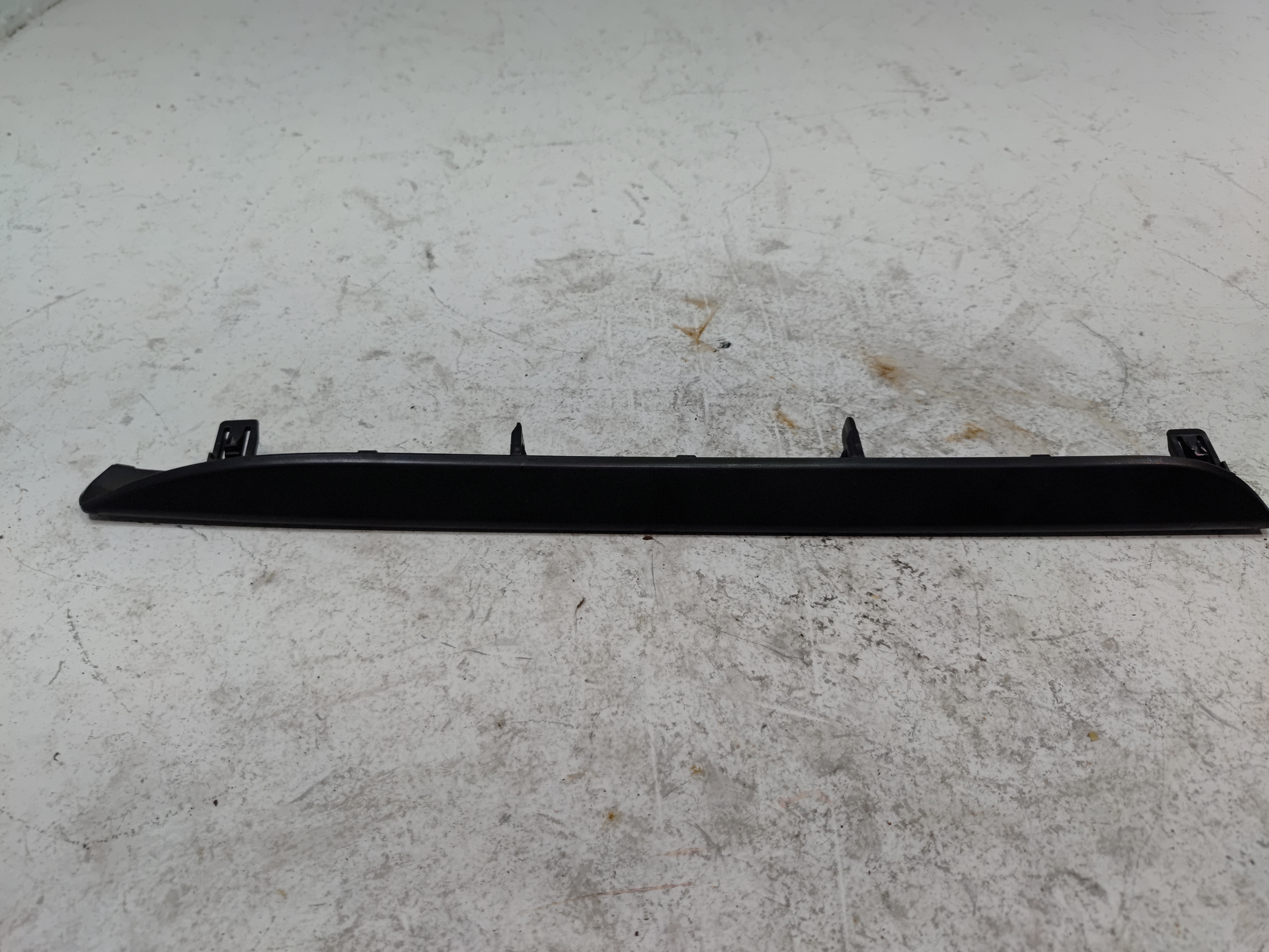 2018-2024 TOYOTA CAMRY SE XSE REAR DRIVER SIDE BUMPER LOWER TRIM MOLDING OEM