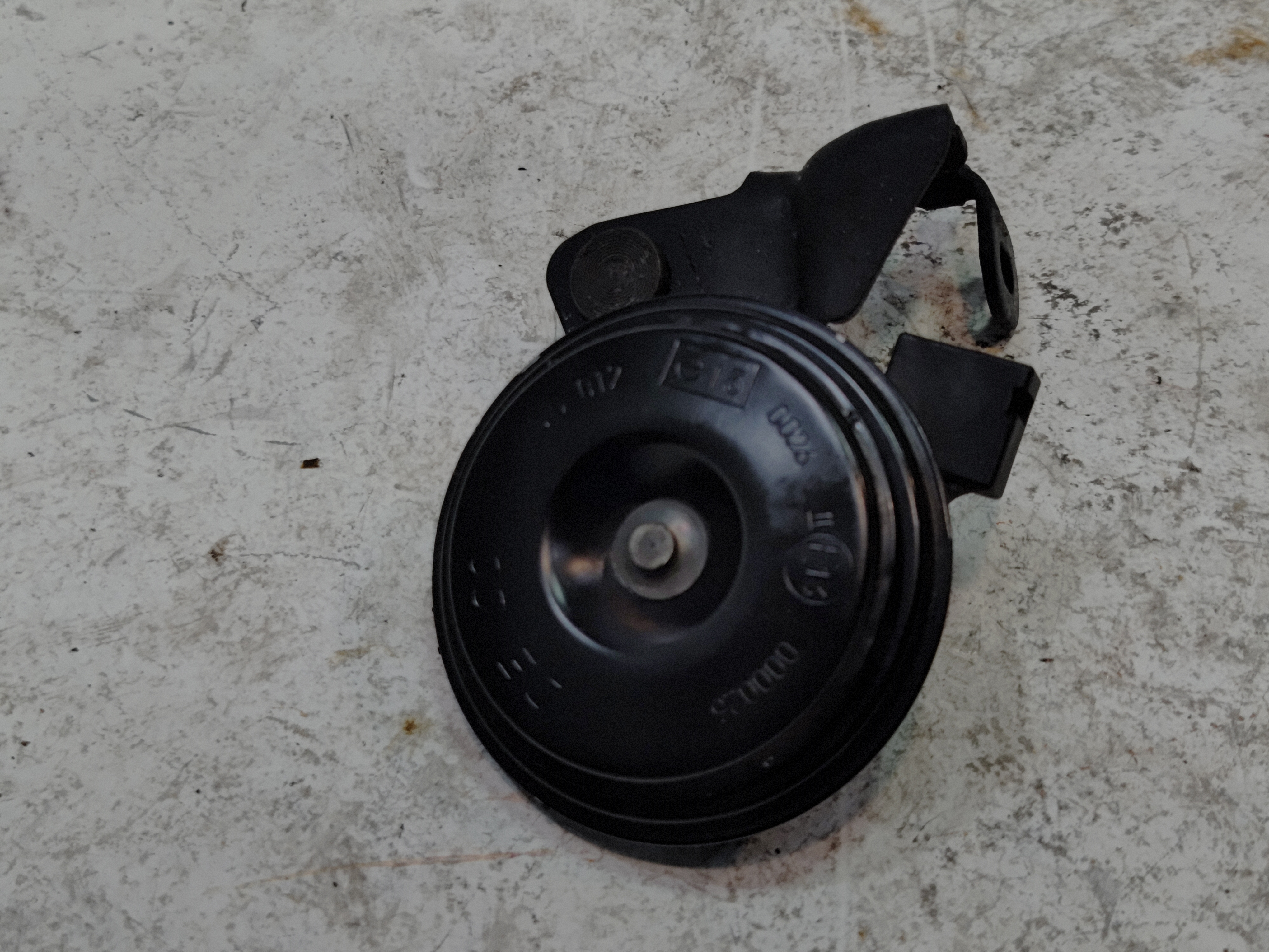 2018-2025 TOYOTA CAMRY ANTI THEFT ALARM SIREN HORN SIGNAL OEM