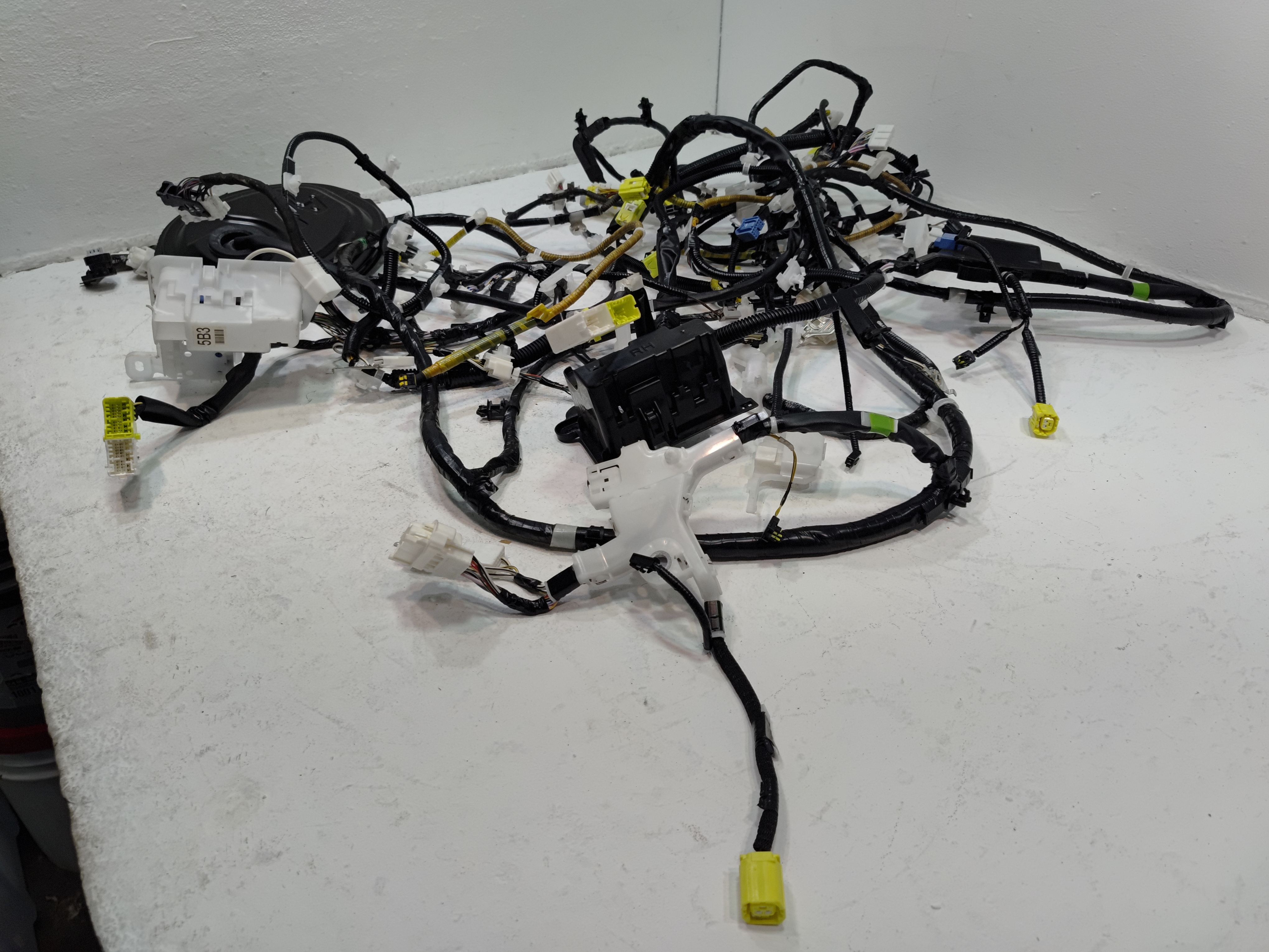 2020-2022 TOYOTA CAMRY SE 2.5L FWD MAIN BODY FLOOR WIRE WIRING HARNESS OEM