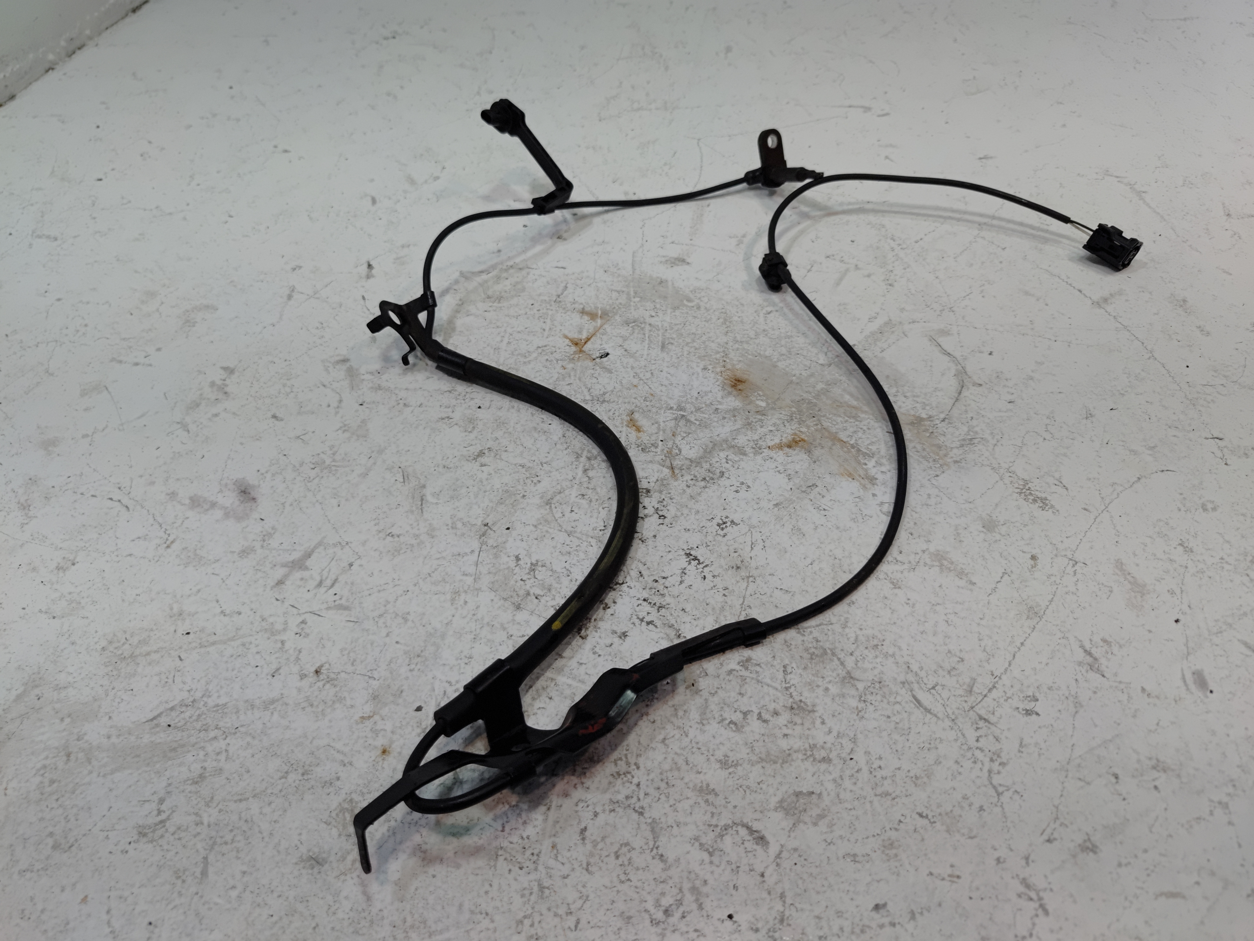 2018-2024 TOYOTA CAMRY FRONT RIGHT PASSENGER SIDE WHEEL SPEED ABS SENSOR OEM