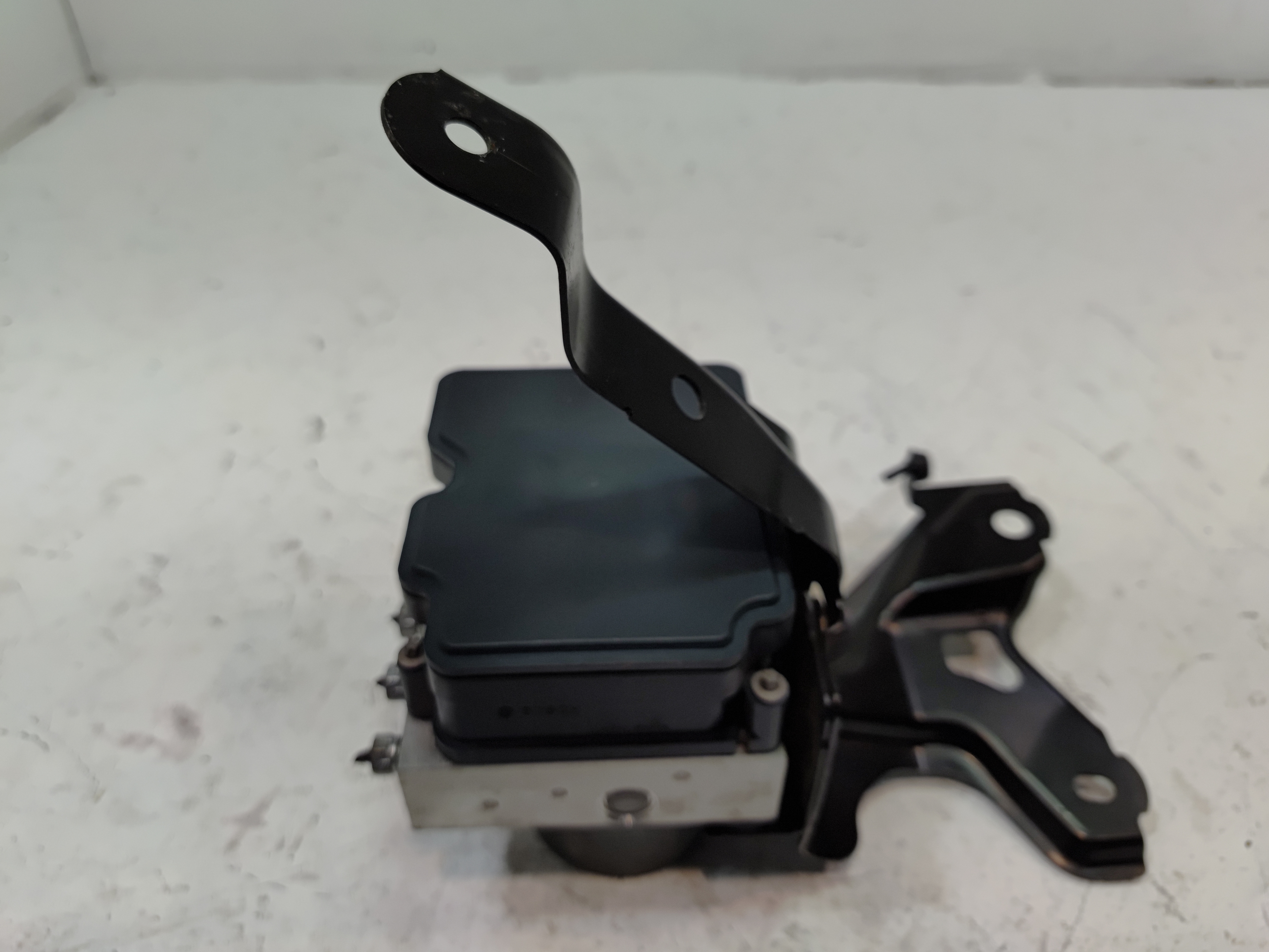 2018-2020 TOYOTA CAMRY 2.5L ABS PUMP ANTI LOCK BRAKE CONTROL UNIT OEM