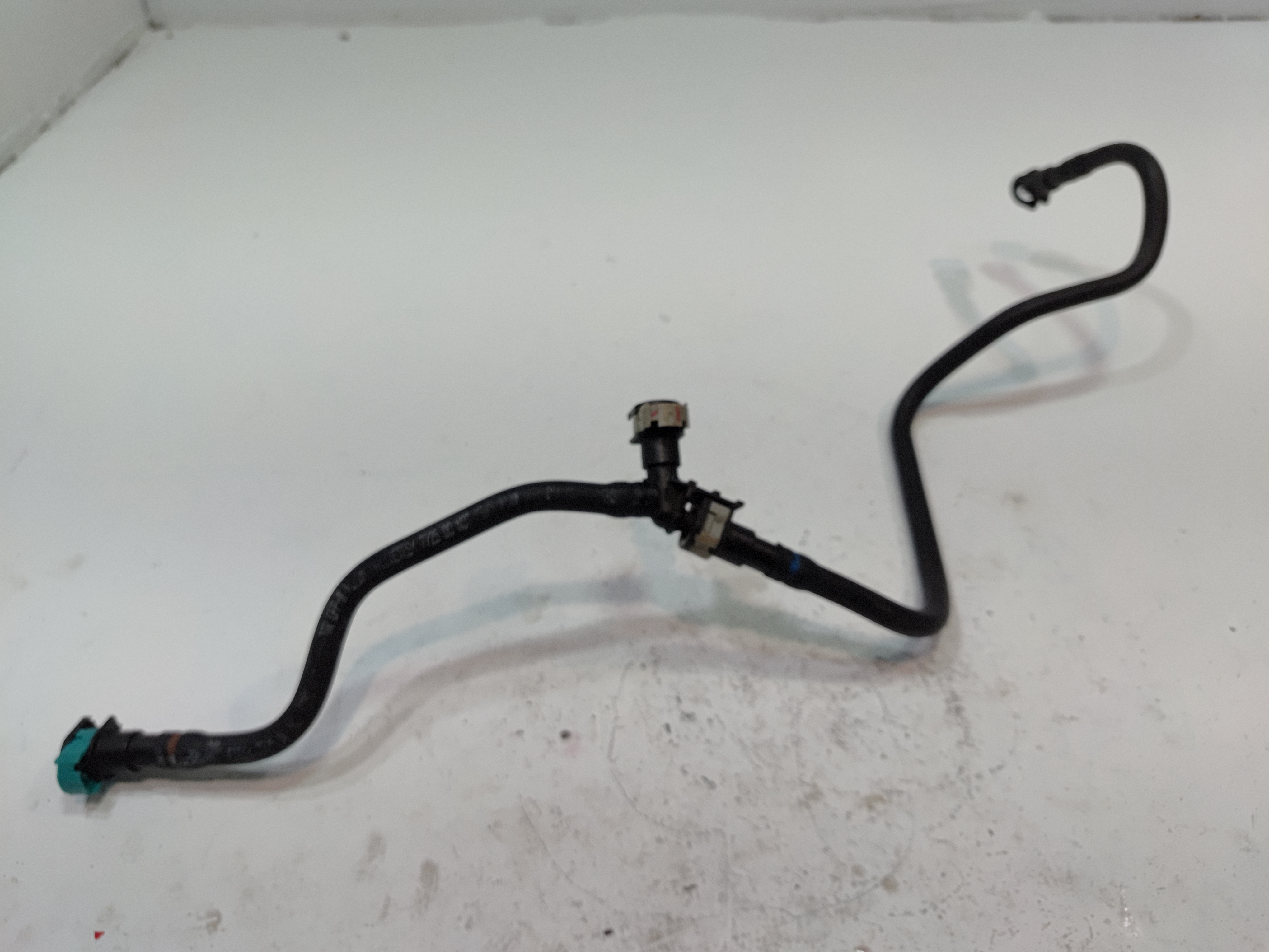 2018-2020 TOYOTA CAMRY 2.5L INJECTION SYSTEM FUEL PIPE TUBE HOSE OEM