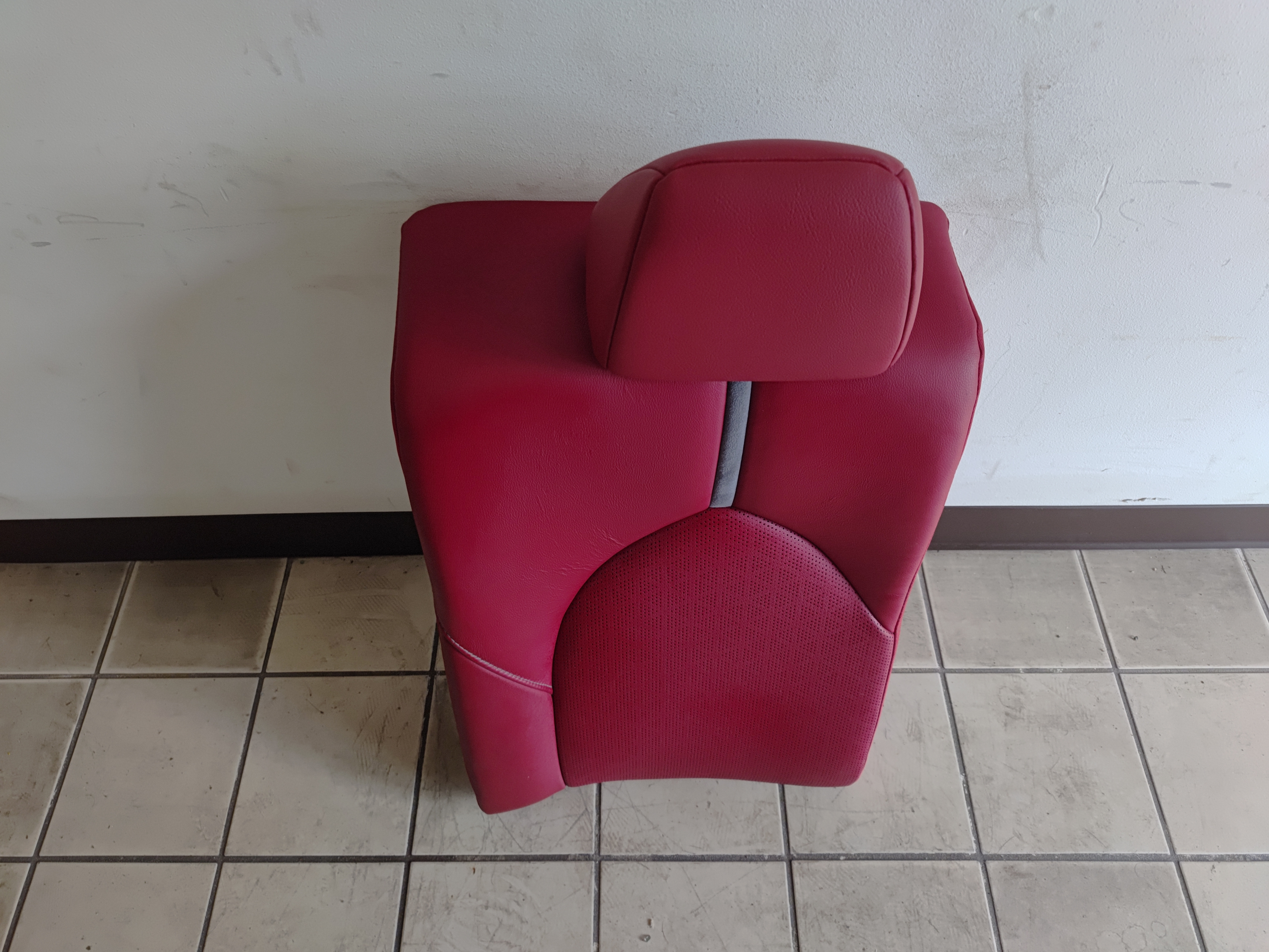 2018 TOYOTA CAMRY XSE REAR SEAT LEFT DRIVER SIDE UPPER CUSHION PAD RED  OEM