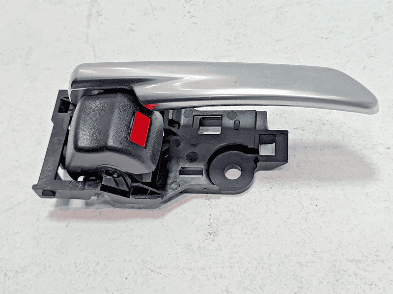 TOYOTA CAMRY REAR OR FRONT PASSENGER SIDE DOOR INTERIOR INNER HANDLE 2018 - 2024