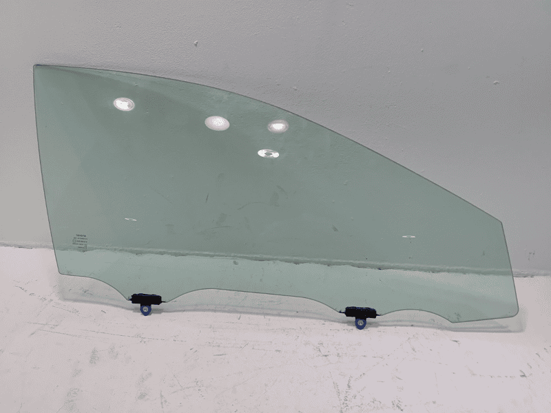 TOYOTA CAMRY FRONT RIGHT PASSENGER SIDE DOOR WINDOW GLASS 2018 - 2024 OEM