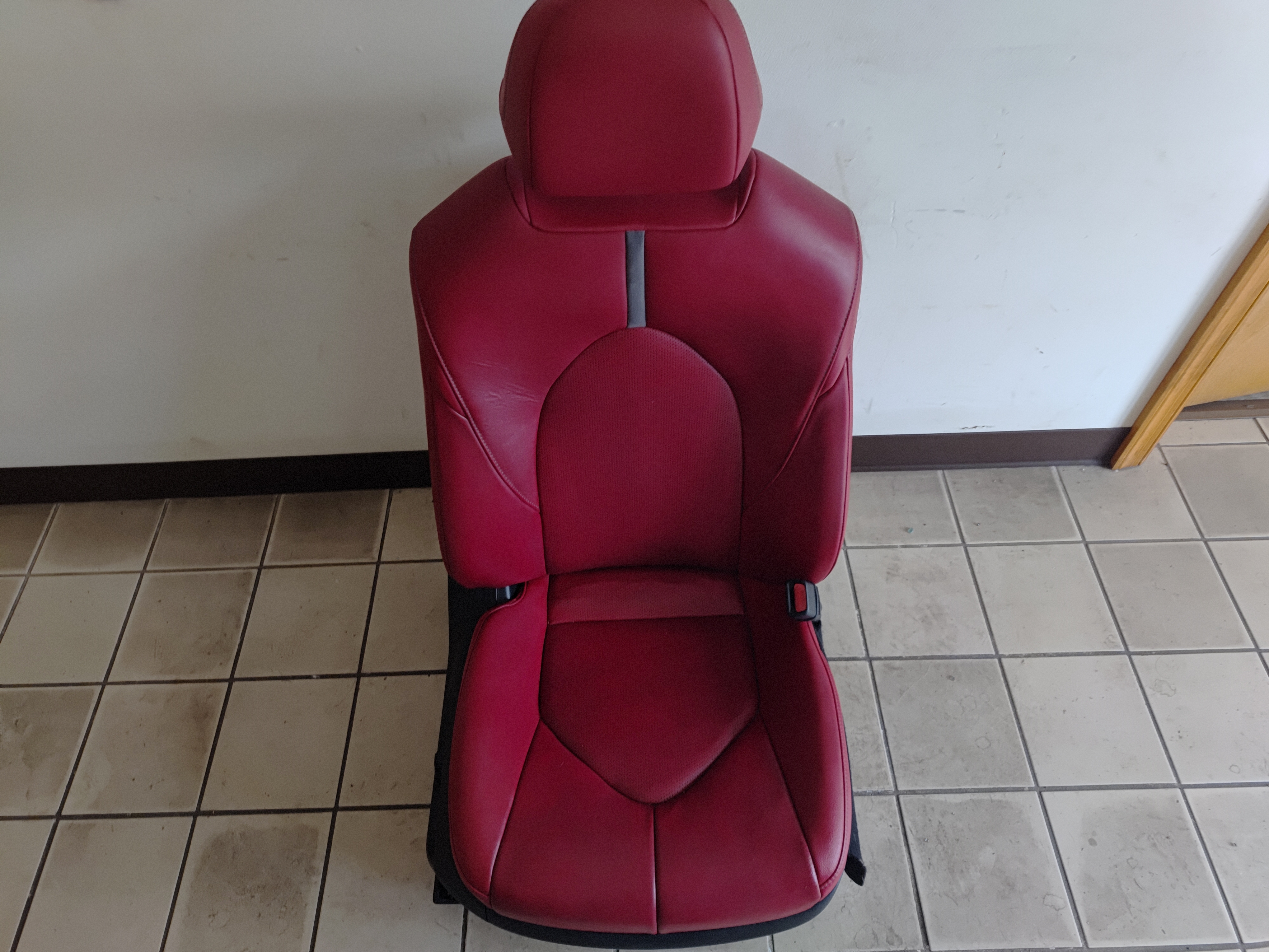 2018 TOYOTA CAMRY XSE FRONT RIGHT PASSENGER SIDE SEAT ASSEMBLY LEATHER RED OEM