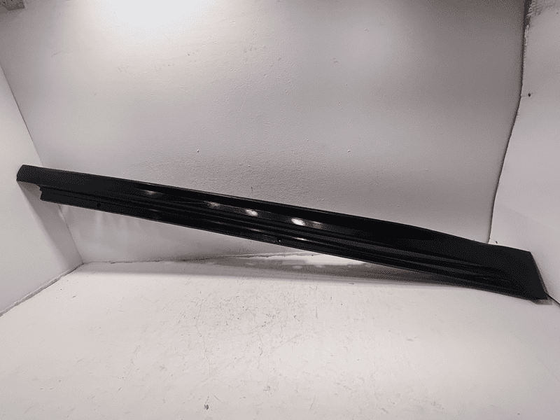2018-2025 TOYOTA CAMRY SE PASSENGER SIDE BODY SKIRT ROCKER PANEL BLACK 218 OEM