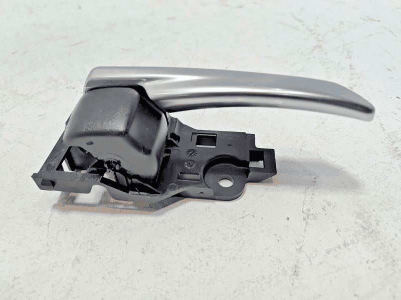TOYOTA CAMRY REAR OR FRONT PASSENGER DOOR INTERIOR INNER HANDLE 2018 - 2024 OEM