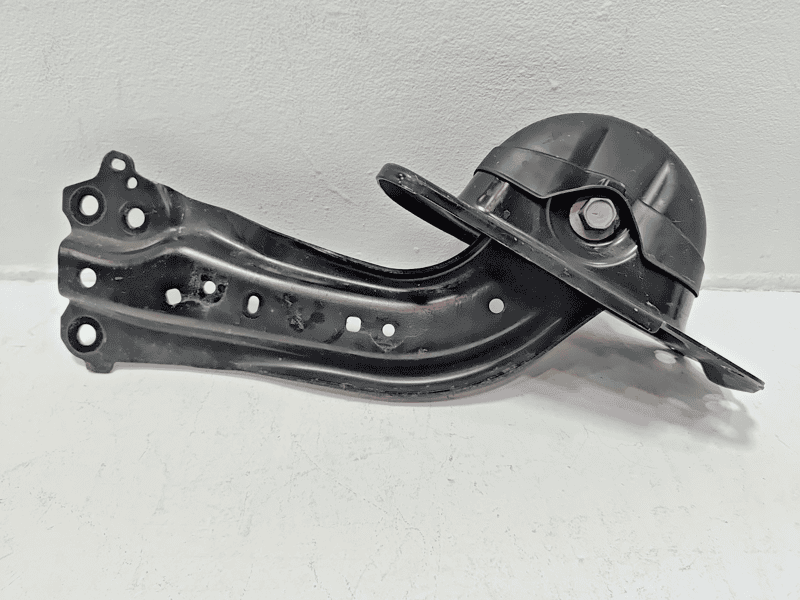 TOYOTA CAMRY SE XSE 2018-2024  REAR DRIVER SIDE SUSPENSION TRAILING ARM OEM