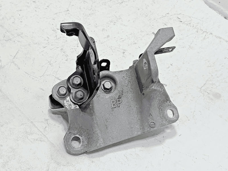 TOYOTA CAMRY 2.5L FWD Engine Motor Driver Side Mount Bracket Support 18-2024 OEM