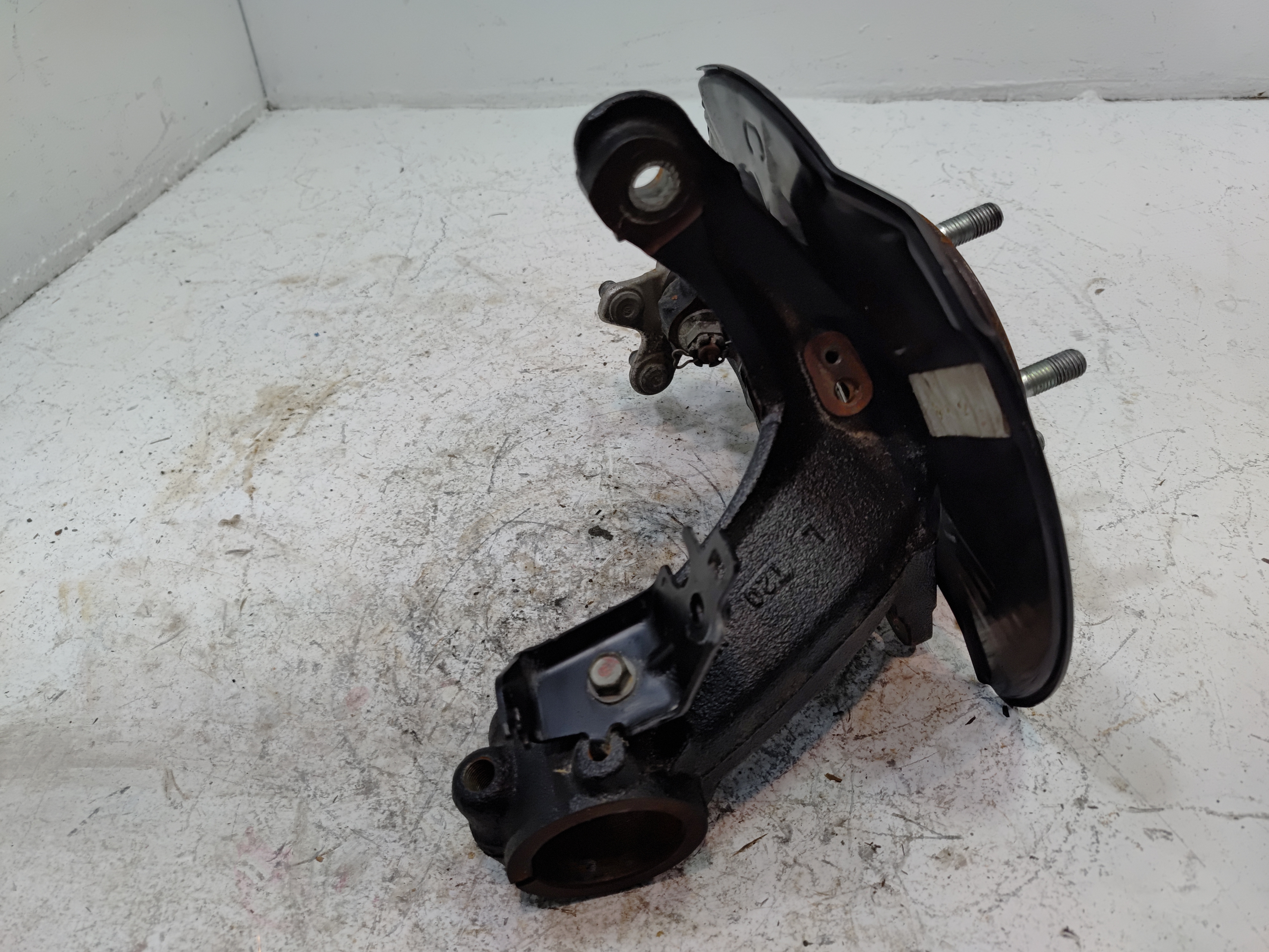 2016-2021 HONDA CIVIC 2.0L FWD FRONT LEFT DRIVER SIDE SPINDLE KNUCKLE HUB OEM