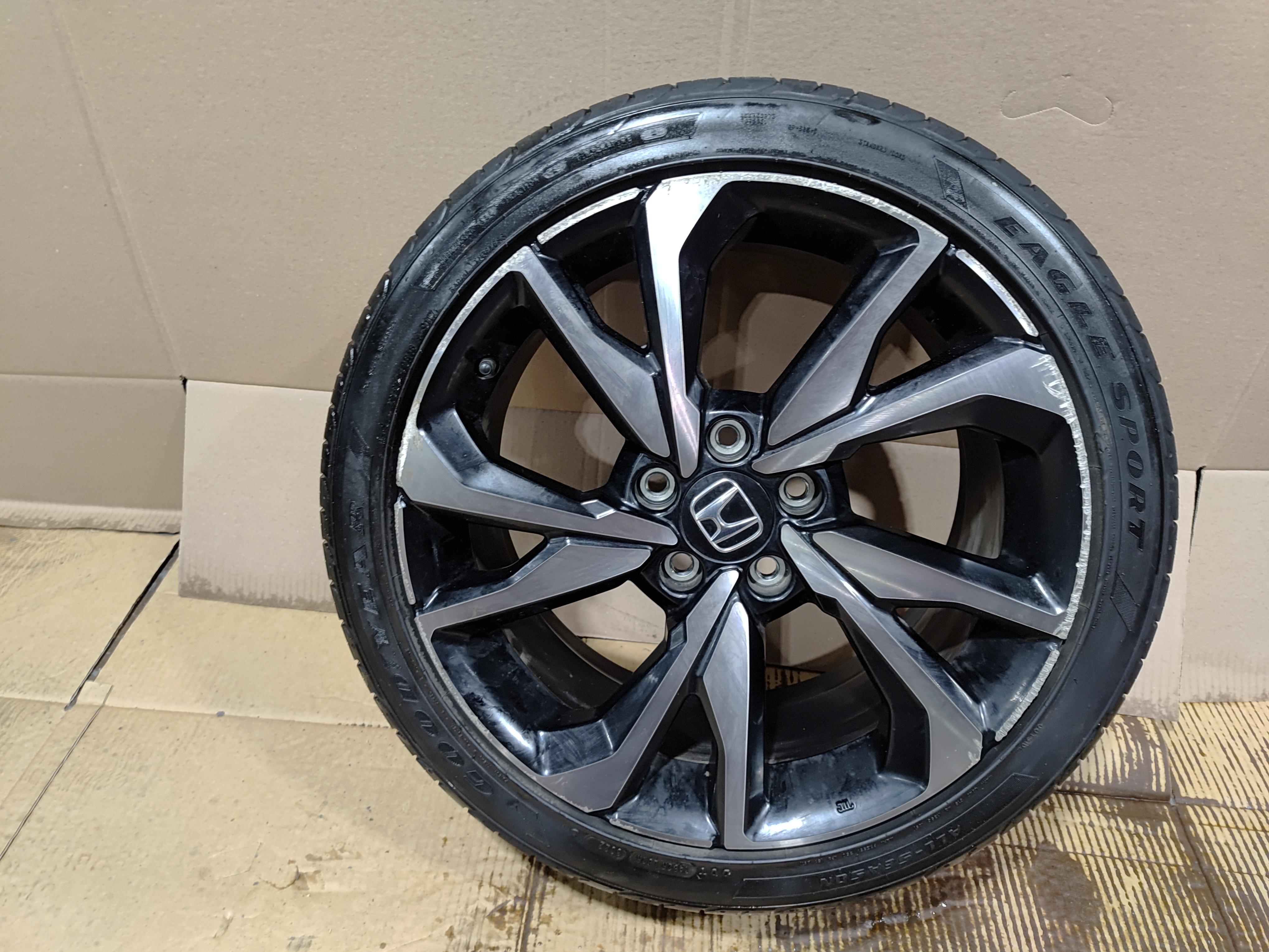 2018-2020 Honda Civic Sport Wheel Rim R18 8J 235/40 ET50 OEM