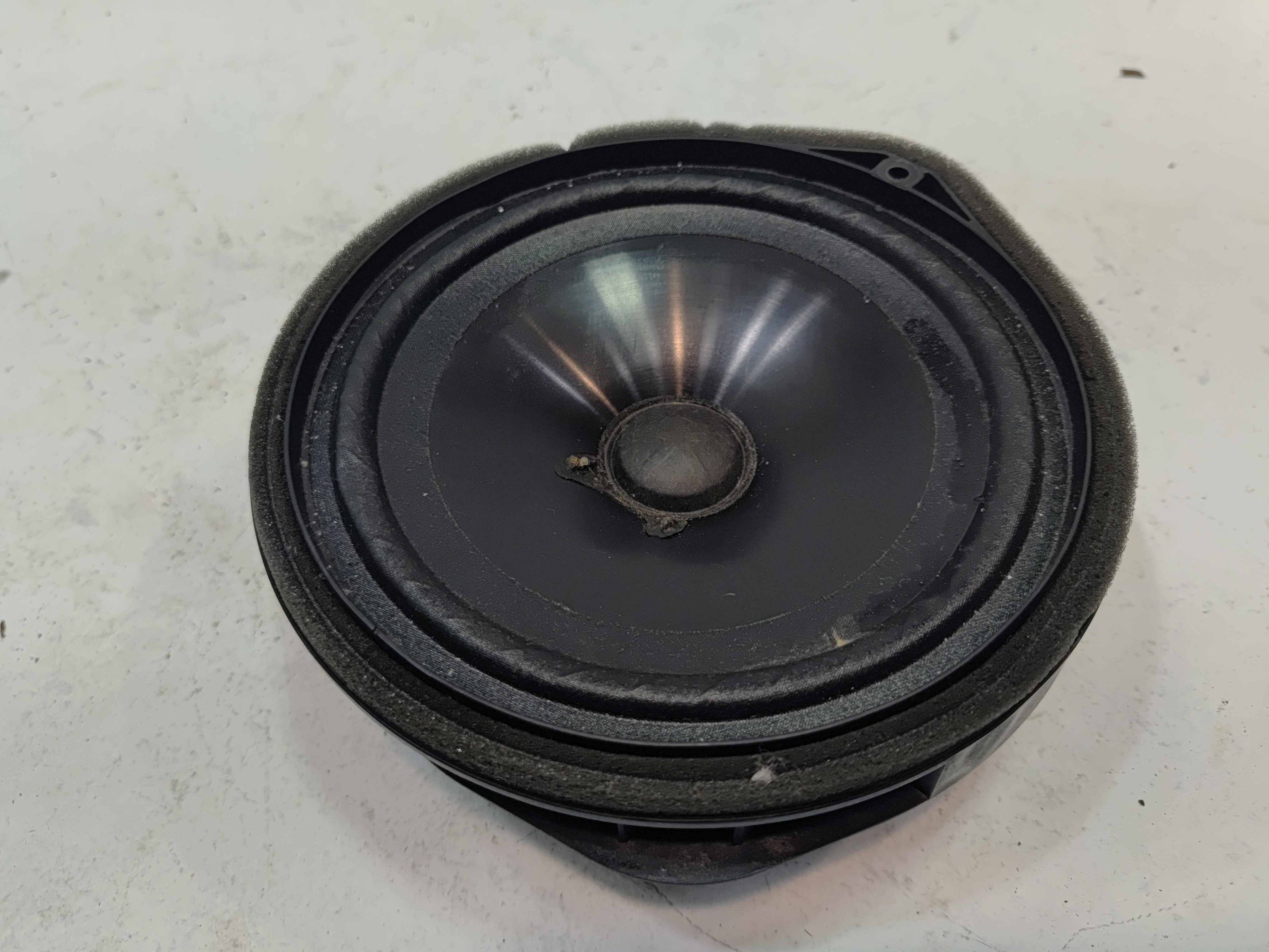 2019-2022 Honda Insight Rear Right or Left Side Door Audio Sound Speaker OEM