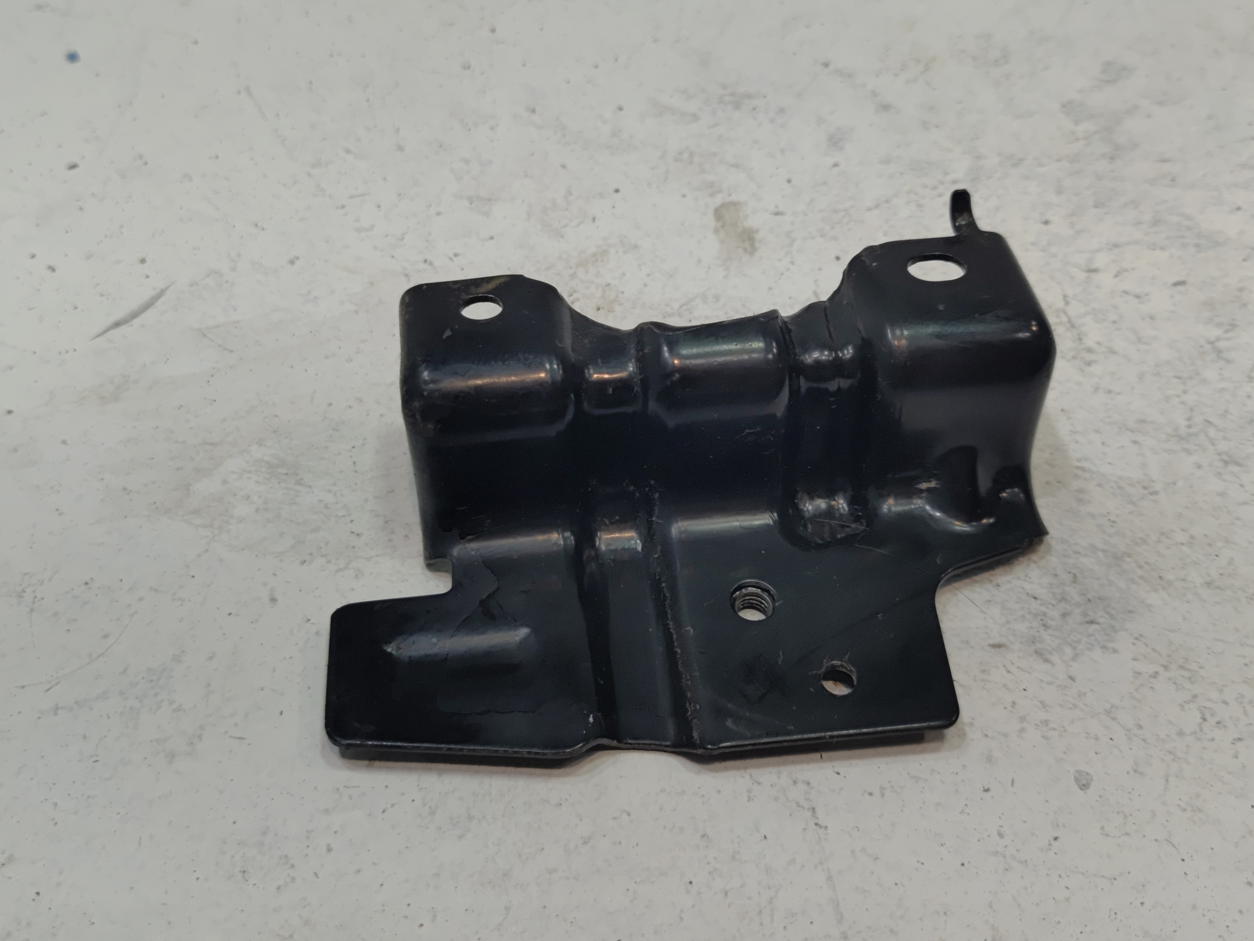 2016 - 2021 HONDA CIVIC FRONT DRIVER SIDE SENSOR MOUNT SUPPORT BRACKET OEM