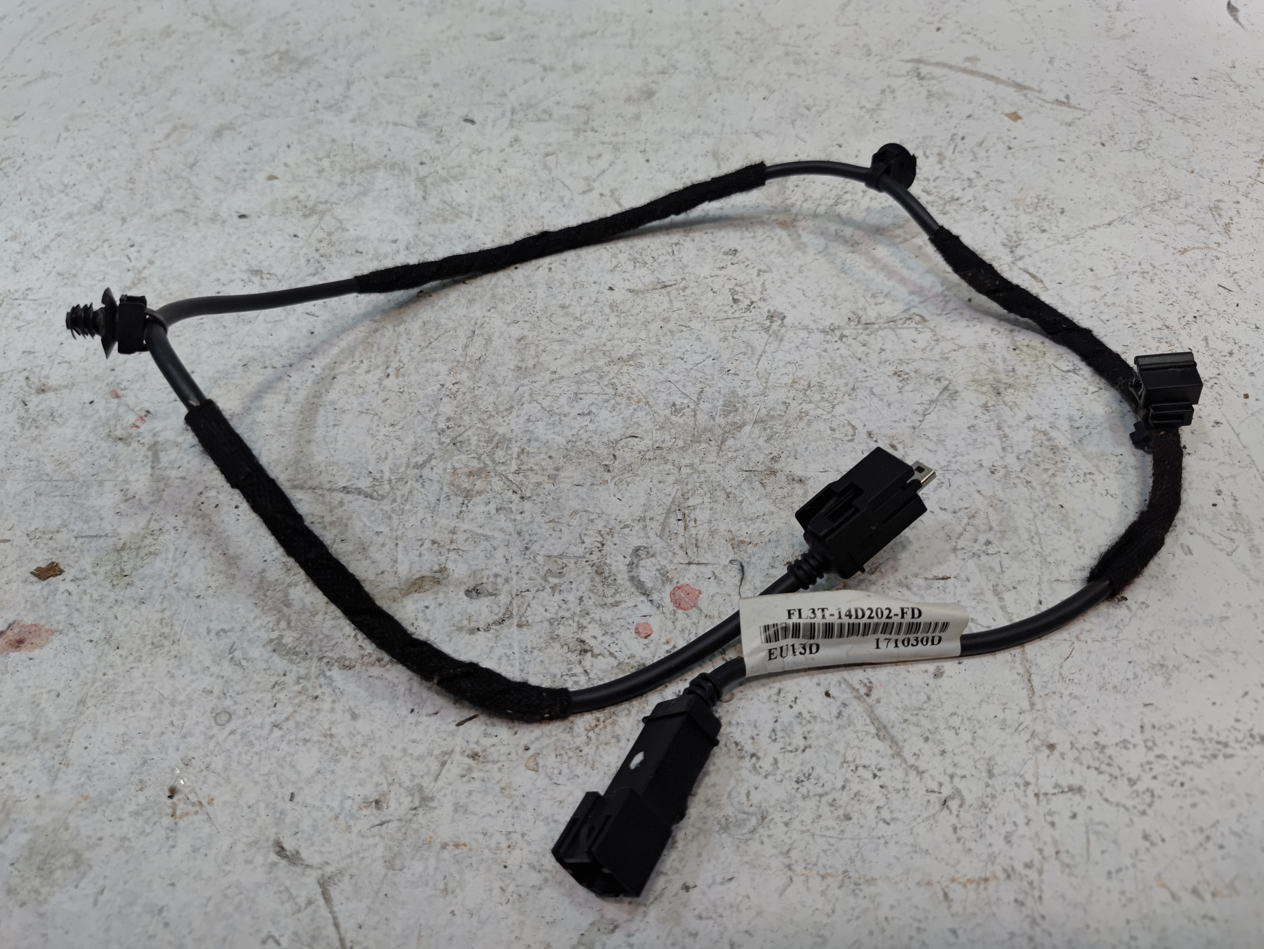 2017-2018 Ford F-150 USB Port Radio Connector Cable Wire Wiring Harness OEM