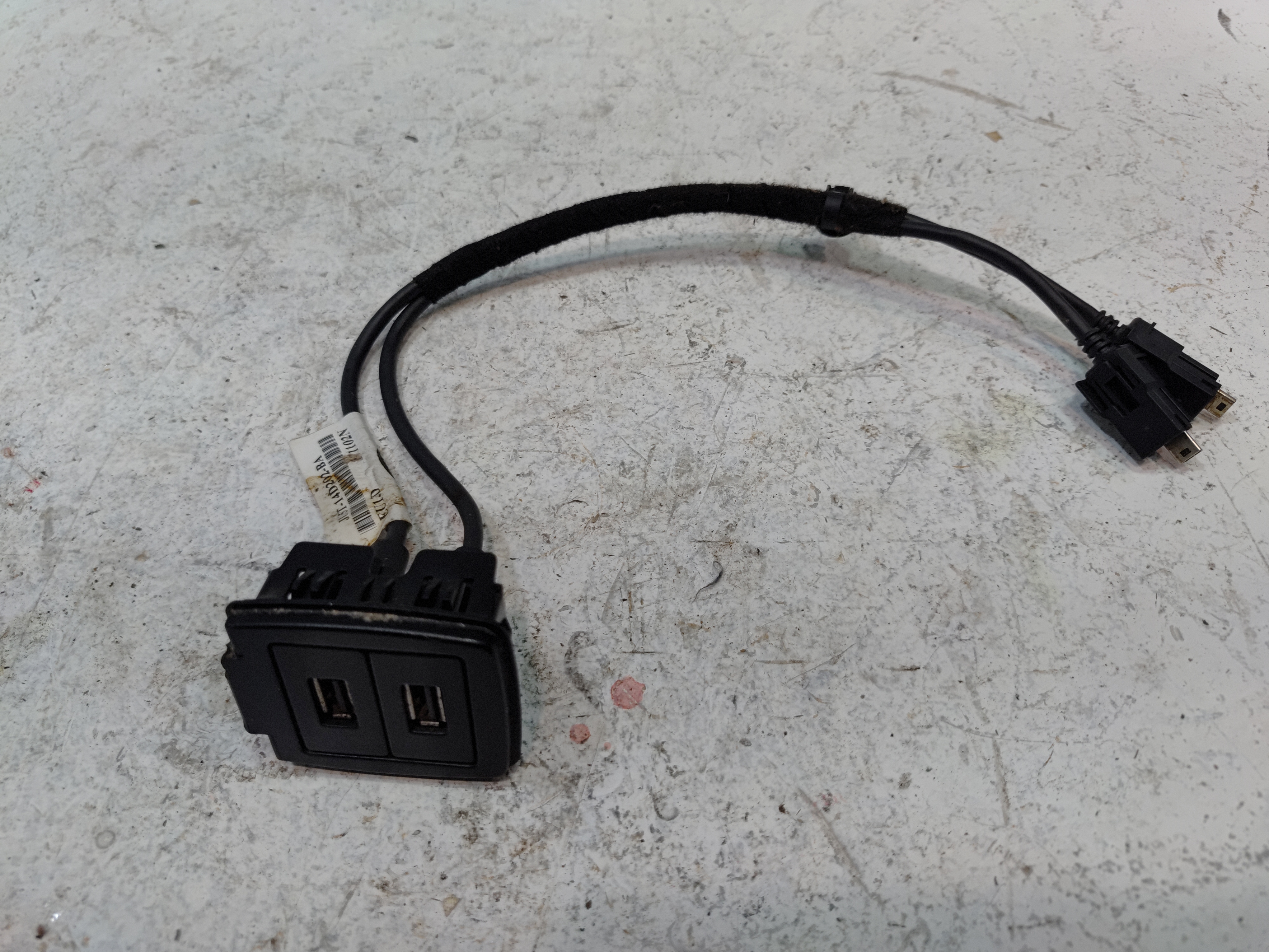 2017-2020 Ford F-150 Center Console Rear Dual USB Port Wire Wiring Harness OEM