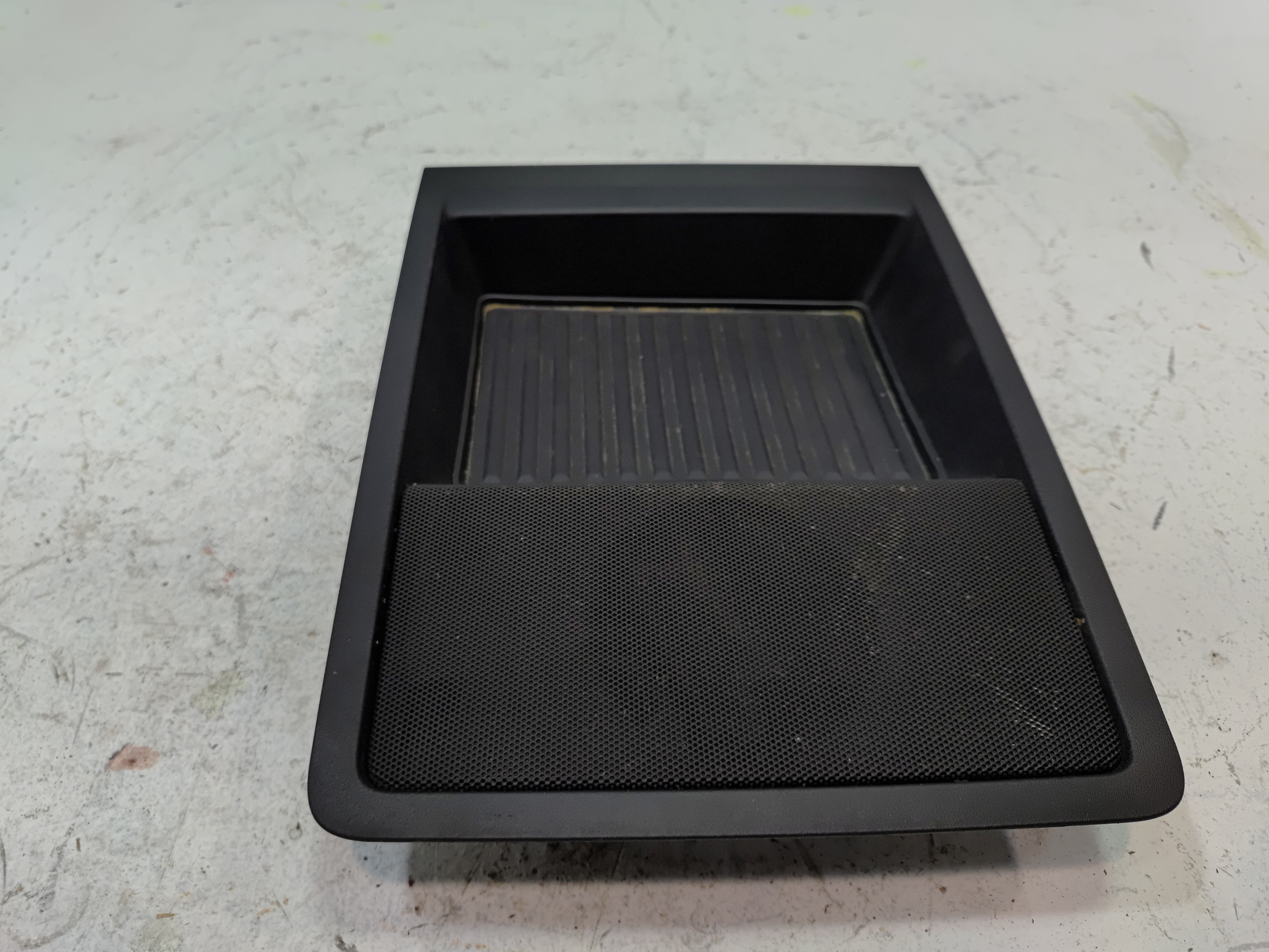 2015-2020 Ford F-150 Dash Center Upper Storage Tray Cover Trim W/O Speaker OEM