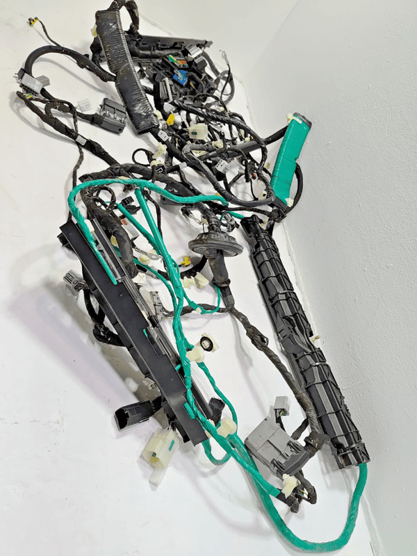 2018-2019 FORDF-150 2.7L FRONT ENGINE MOTOR WIRE WIRING HARNESS W/ FUSE BOX OEM