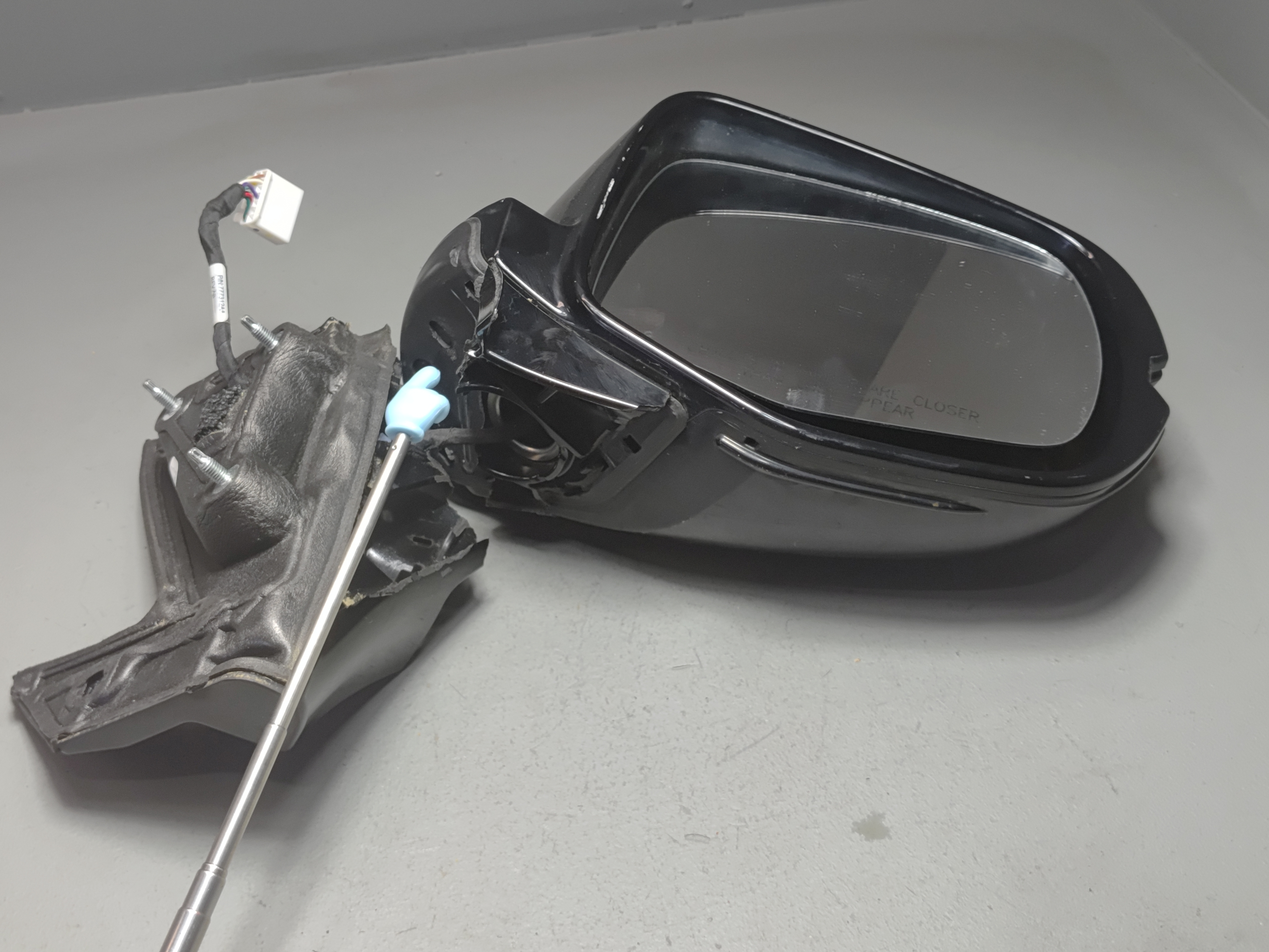 2017-2021 HONDA PILOT PASSENGER DOOR EXTERIOR REAR VIEW MIRROR DAMAGE OEM